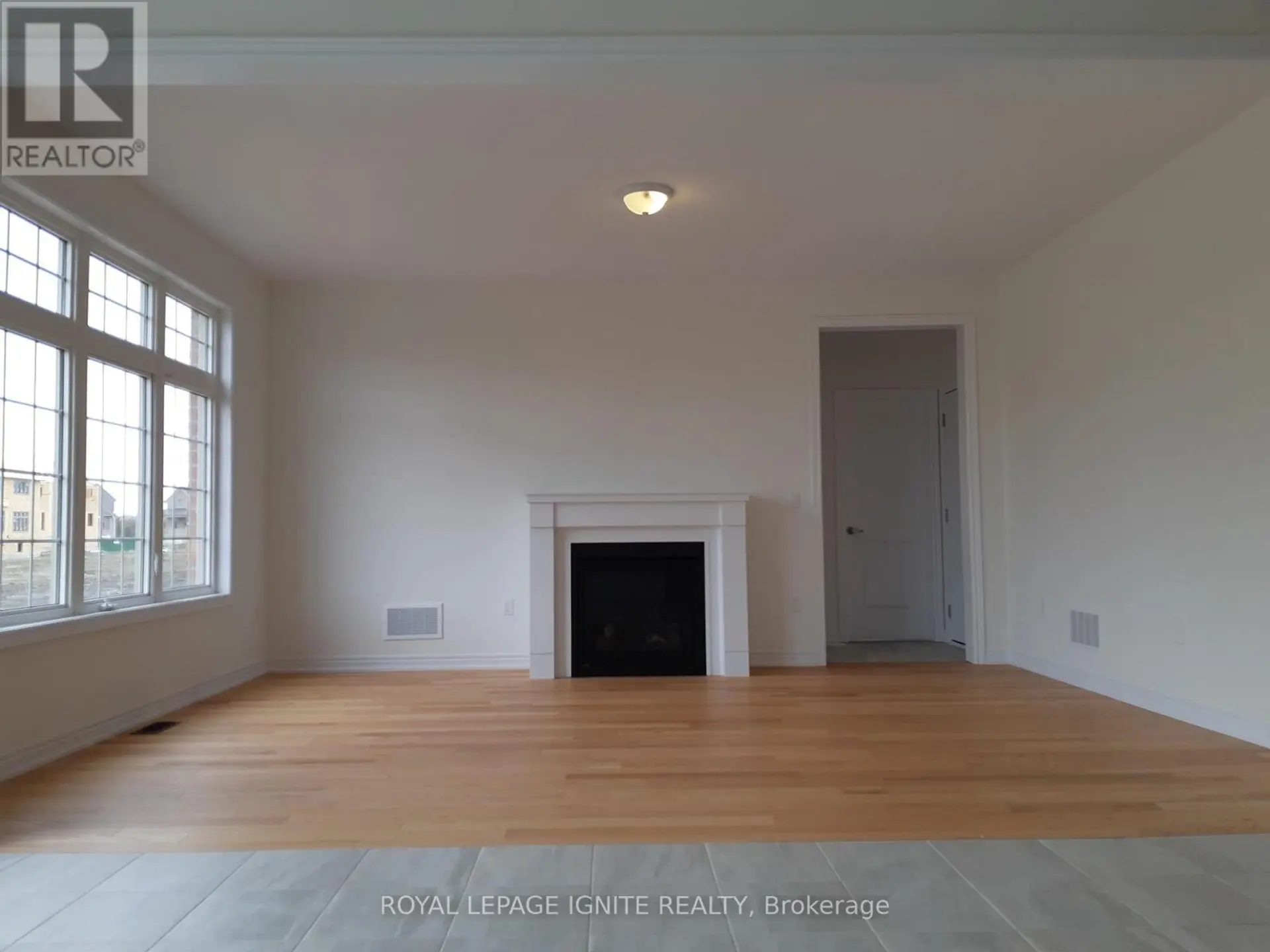 11 MONARCH ROAD - Image 3