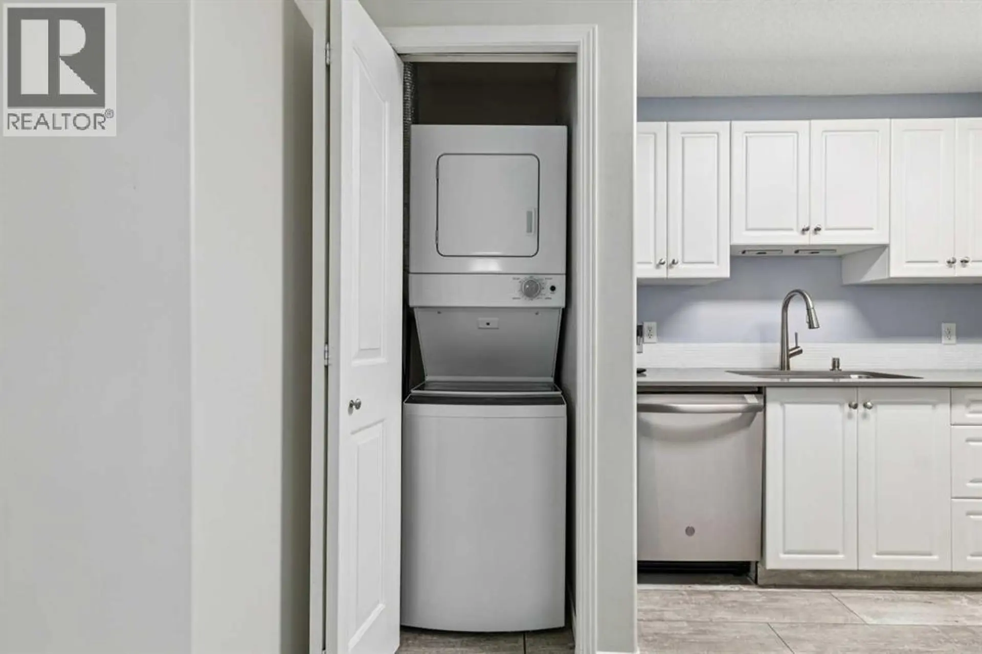 #139 5000 Somervale Court SW - Image 6