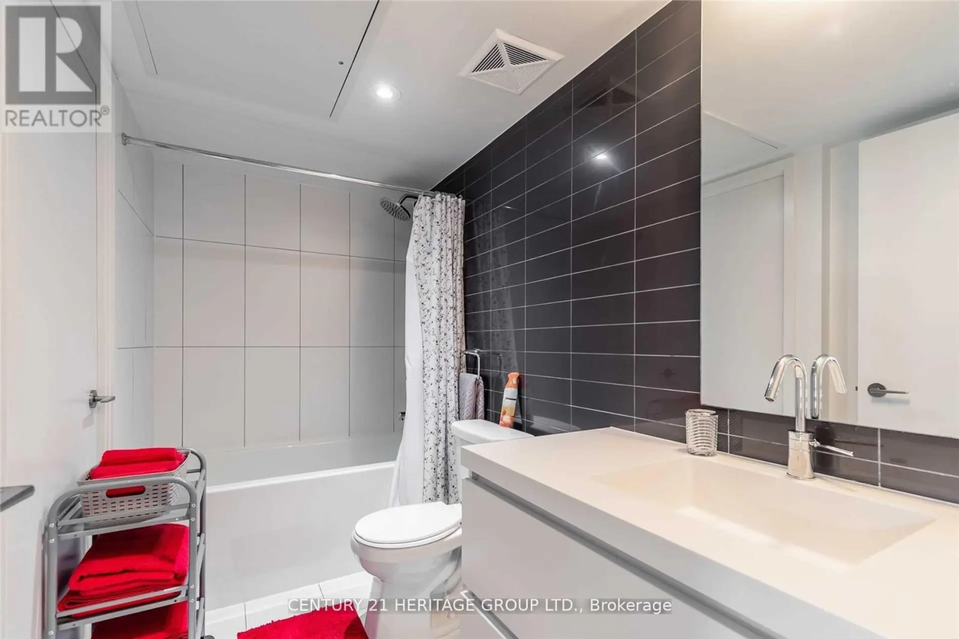 #3810 75 QUEENS WHARF ROAD - Image 12