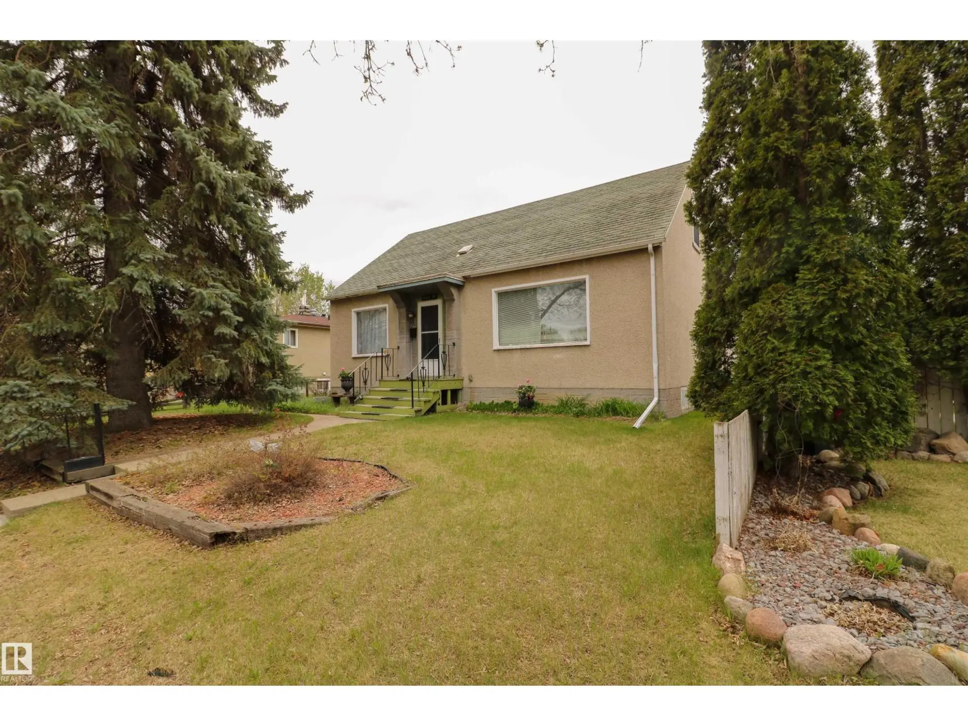 11614 70 ST NW - Image 1