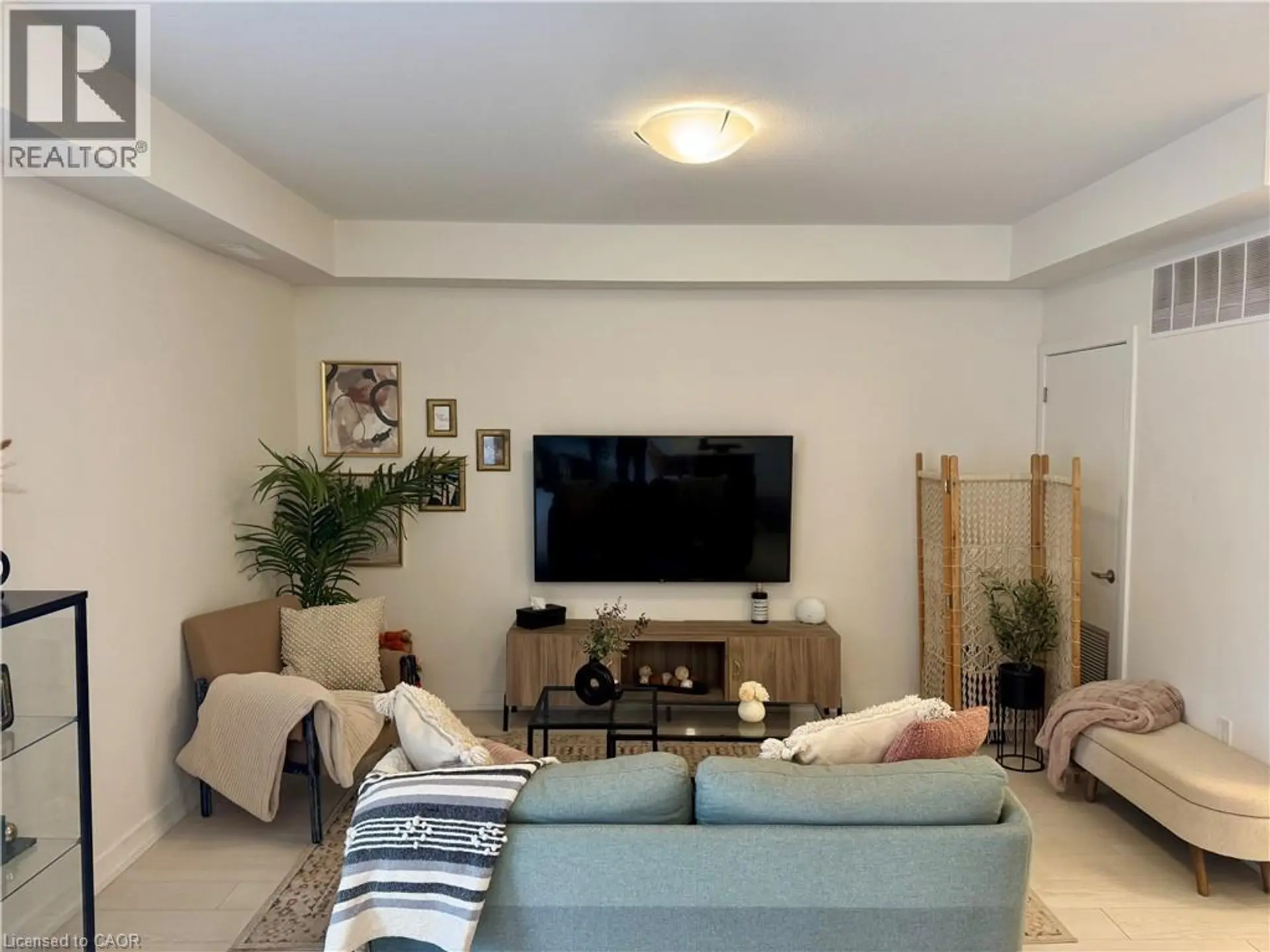 #B1 10 PALACE Street - Image 10