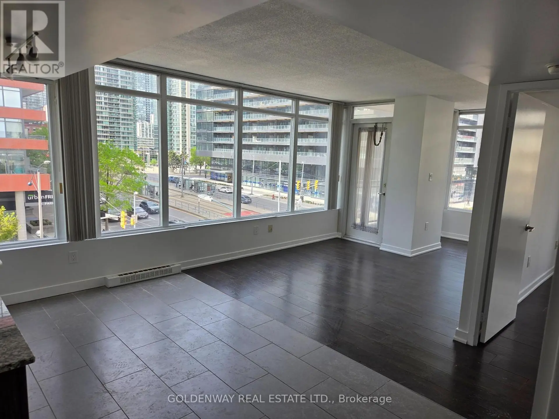 #617 15 BRUNEL COURT - Image 8