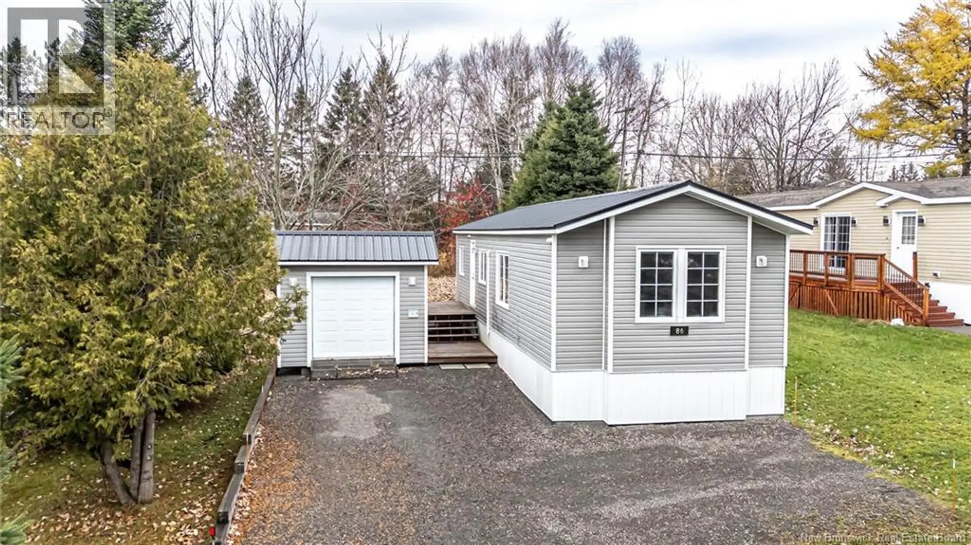 86 Hedgeview Drive - Image 1