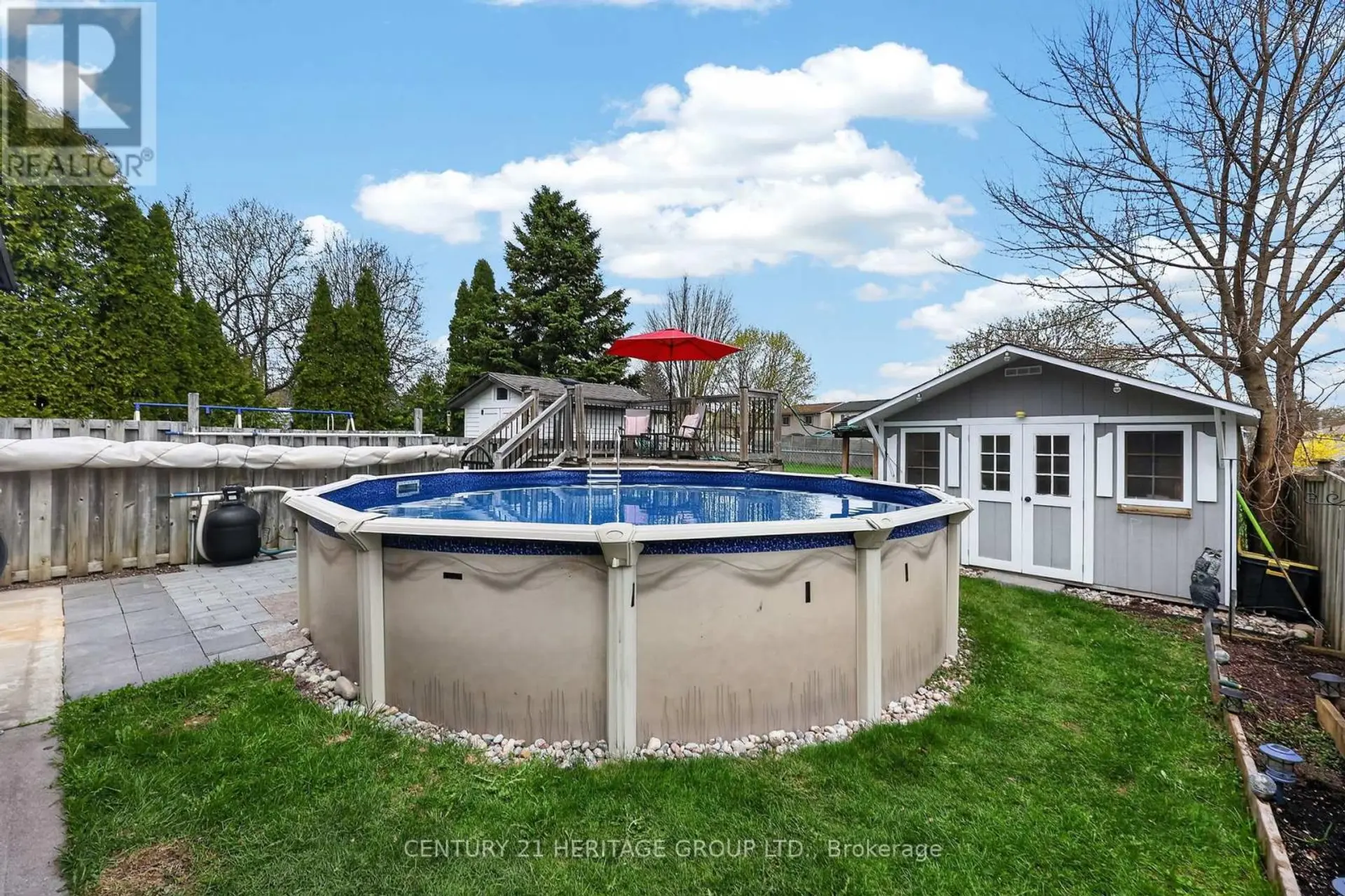 27 LONGVIEW DRIVE - Image 1