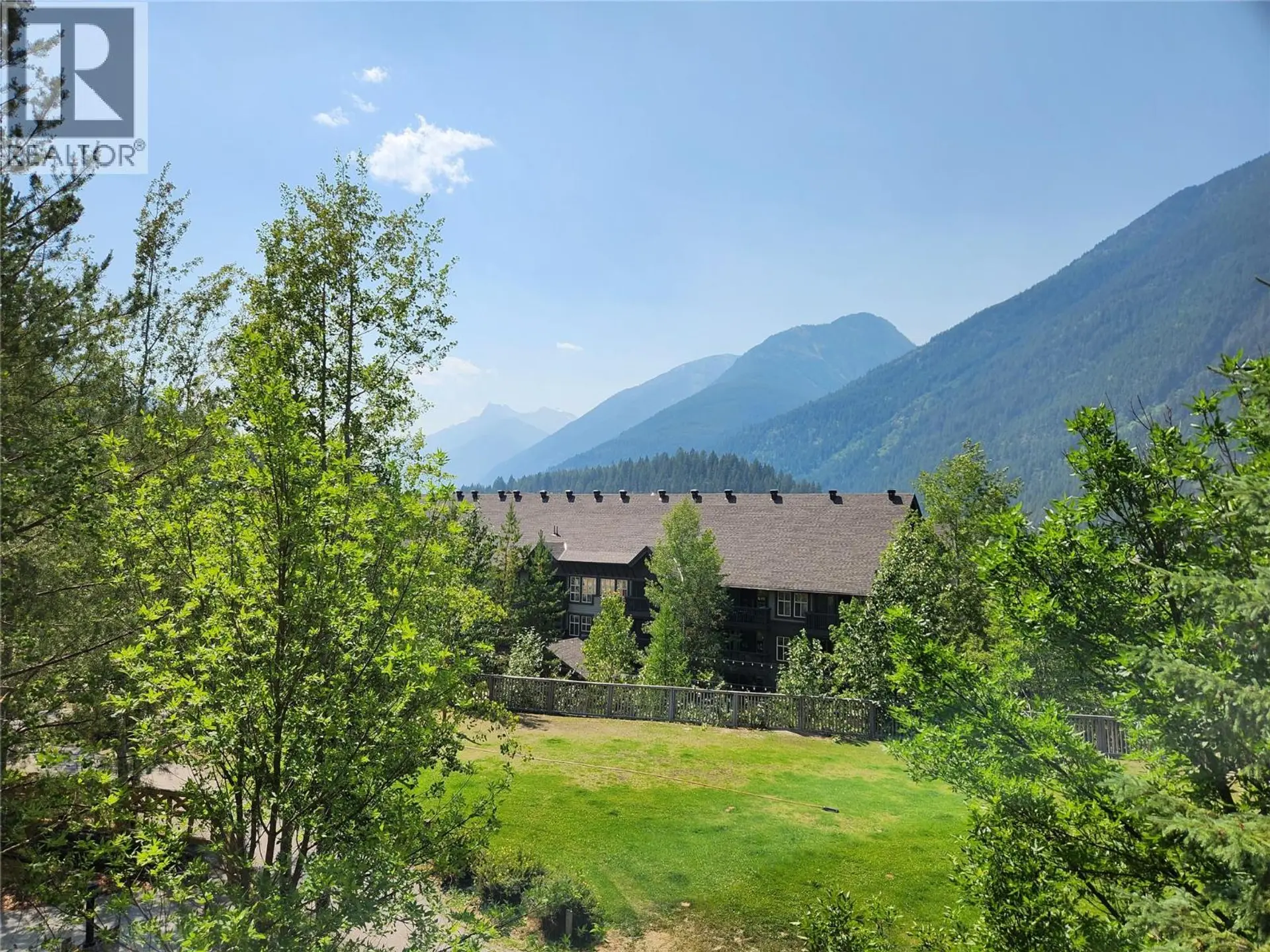 #305 2070 Summit Drive - Image 20