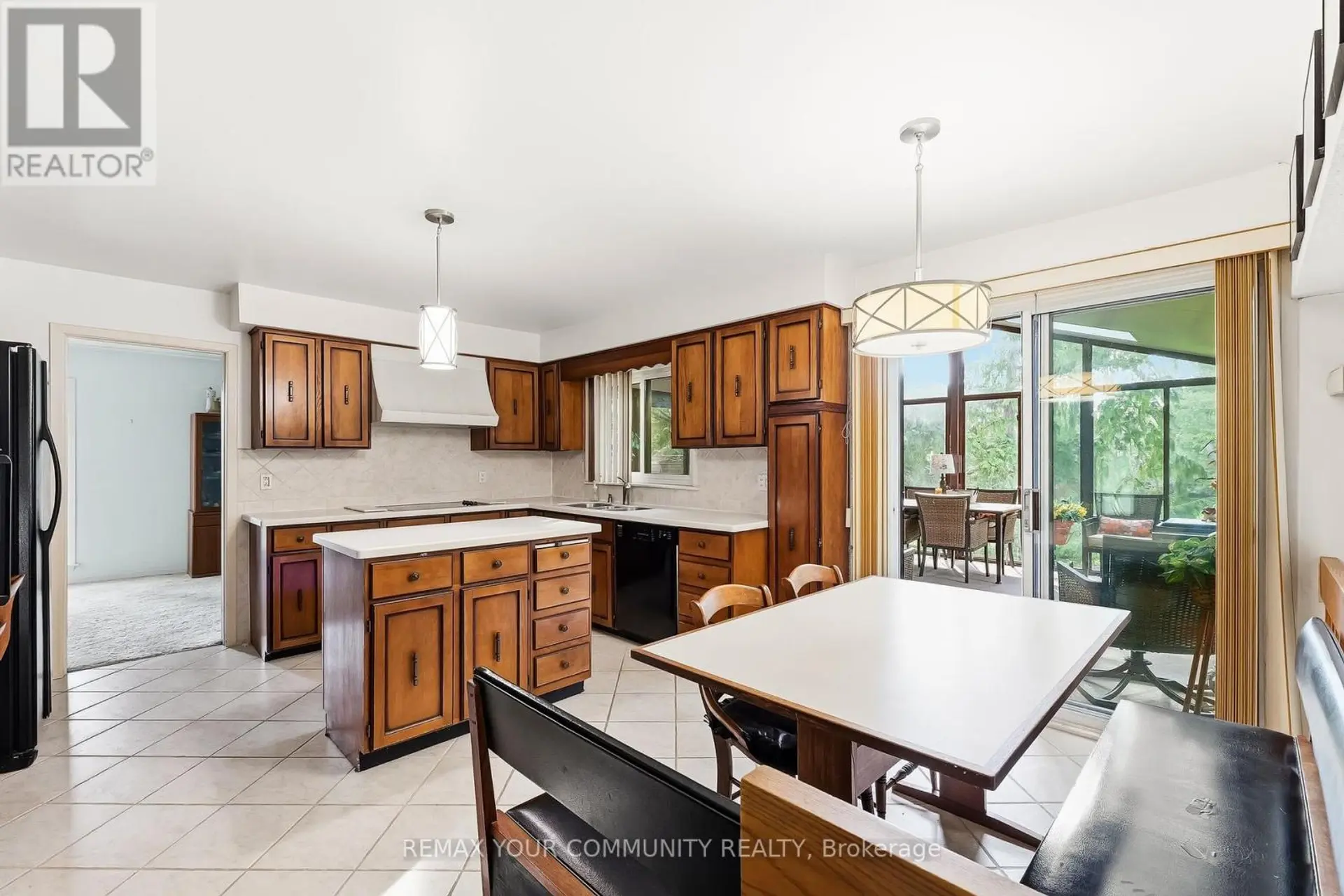 30 CROSSLEY COURT - Image 8