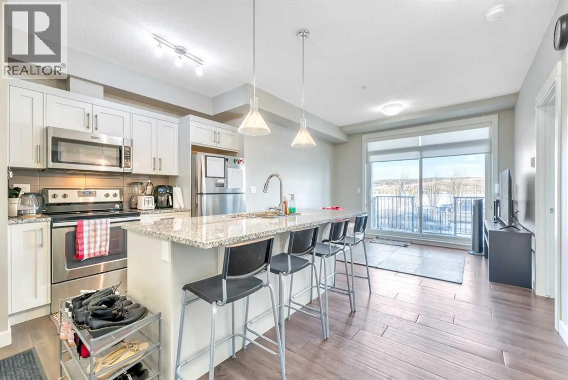 #119 10 Walgrove Walk SE - Image 3