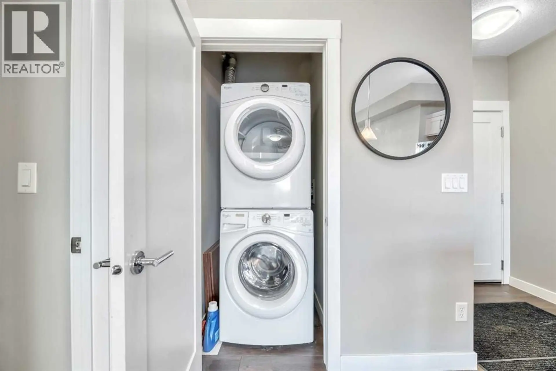 #119 10 Walgrove Walk SE - Image 9