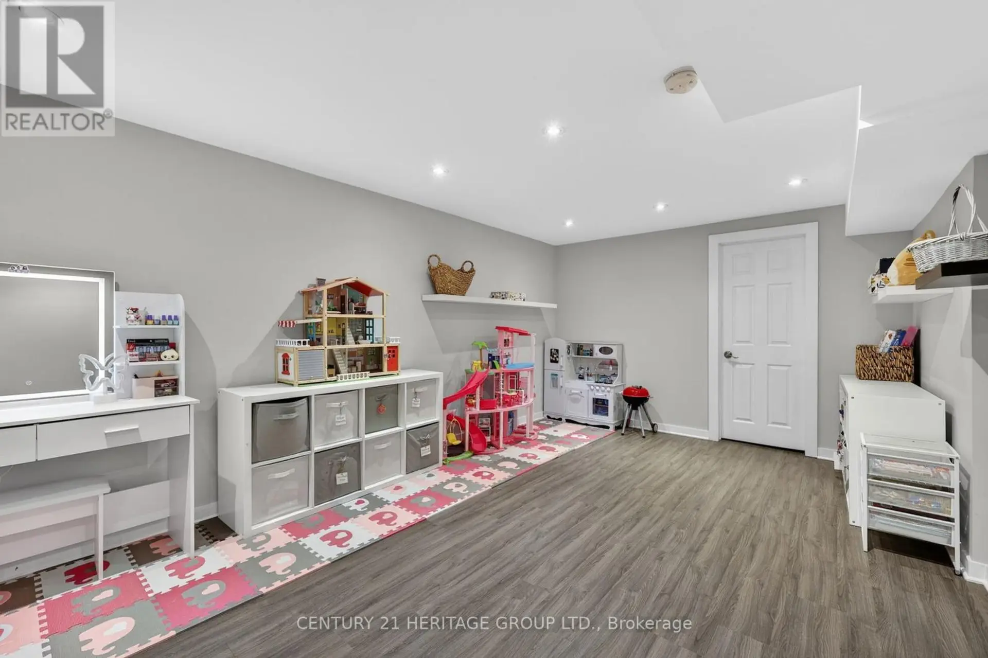 27 LONGVIEW DRIVE - Image 11