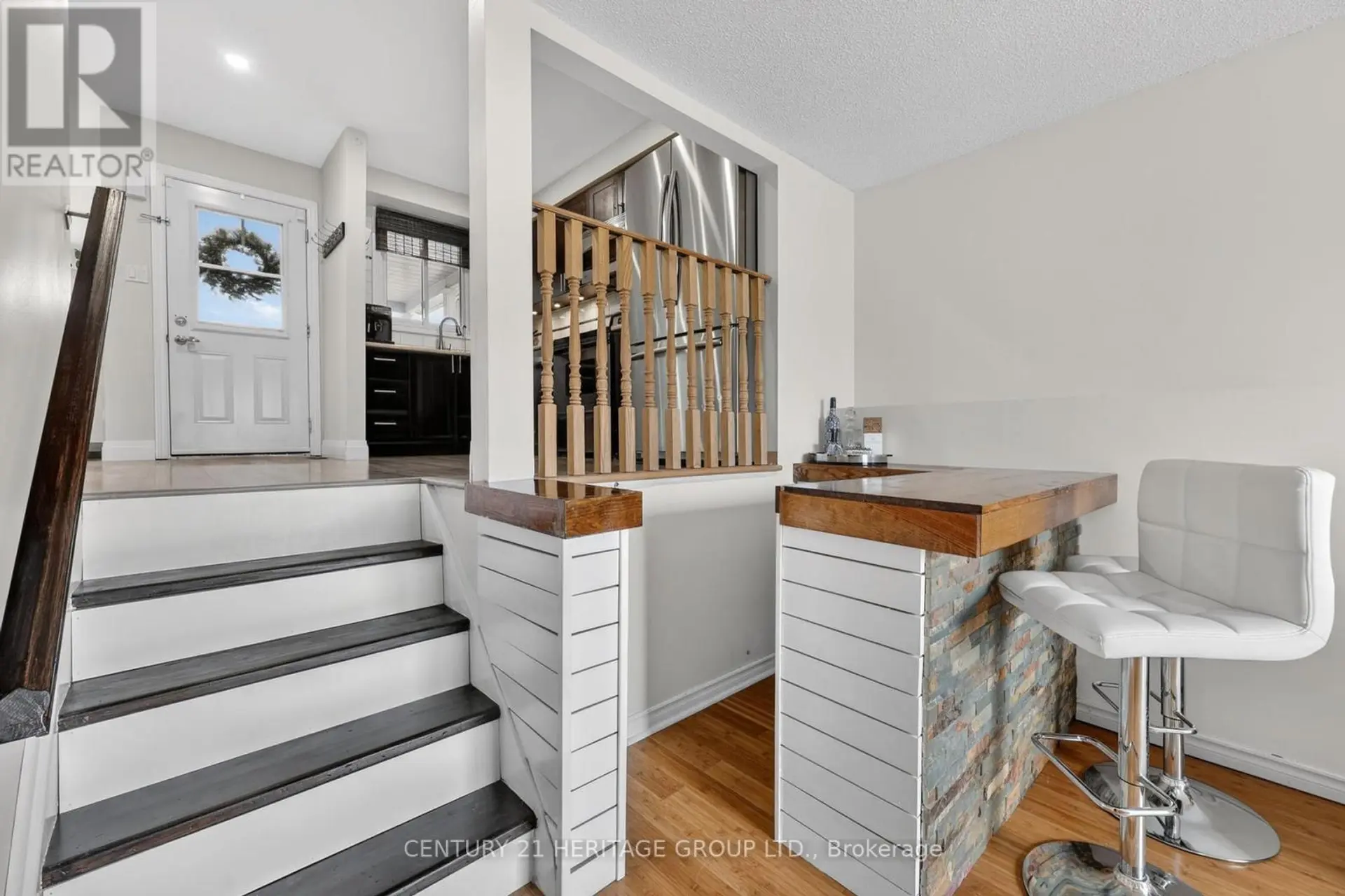 27 LONGVIEW DRIVE - Image 12