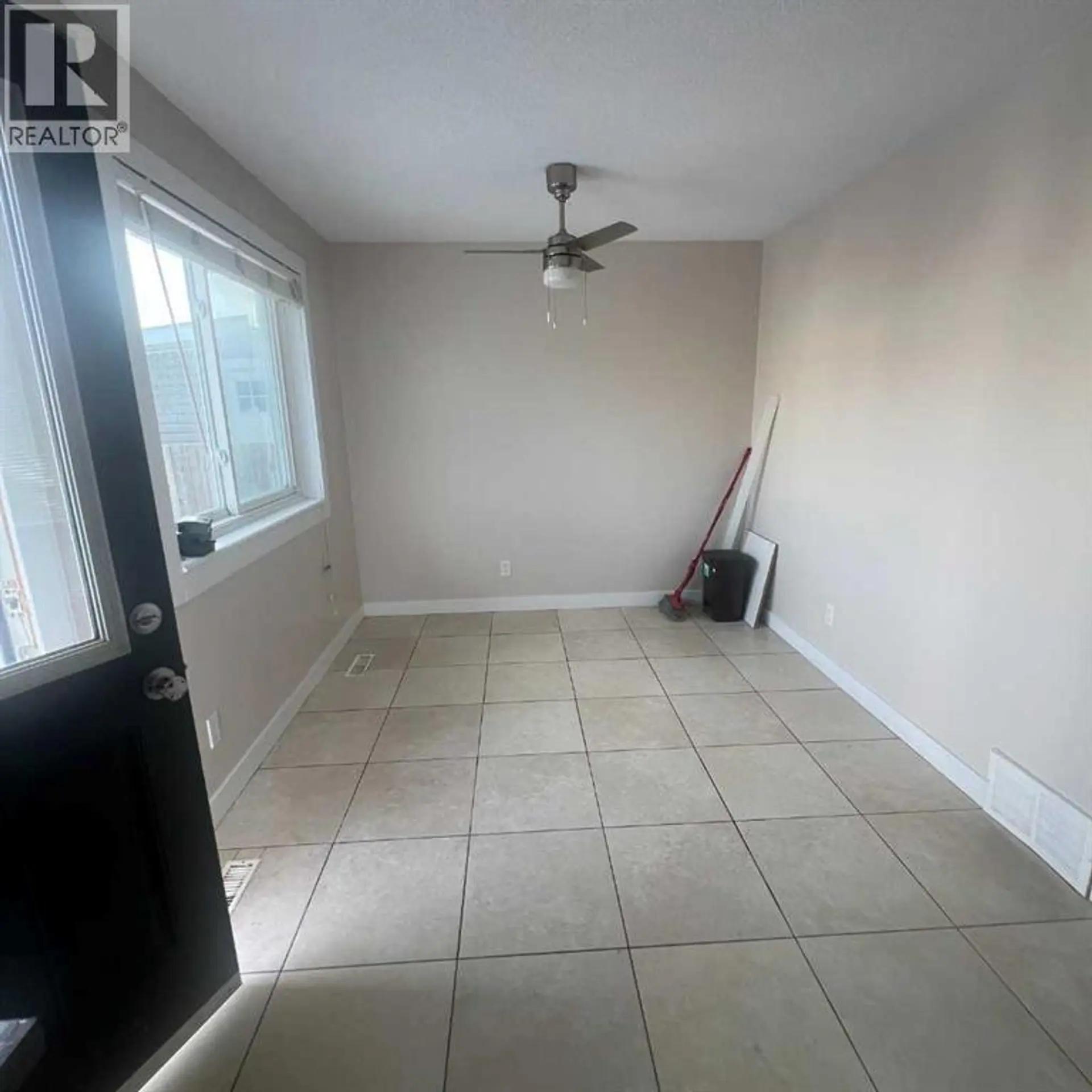 140 martindale Boulevard NE - Image 4