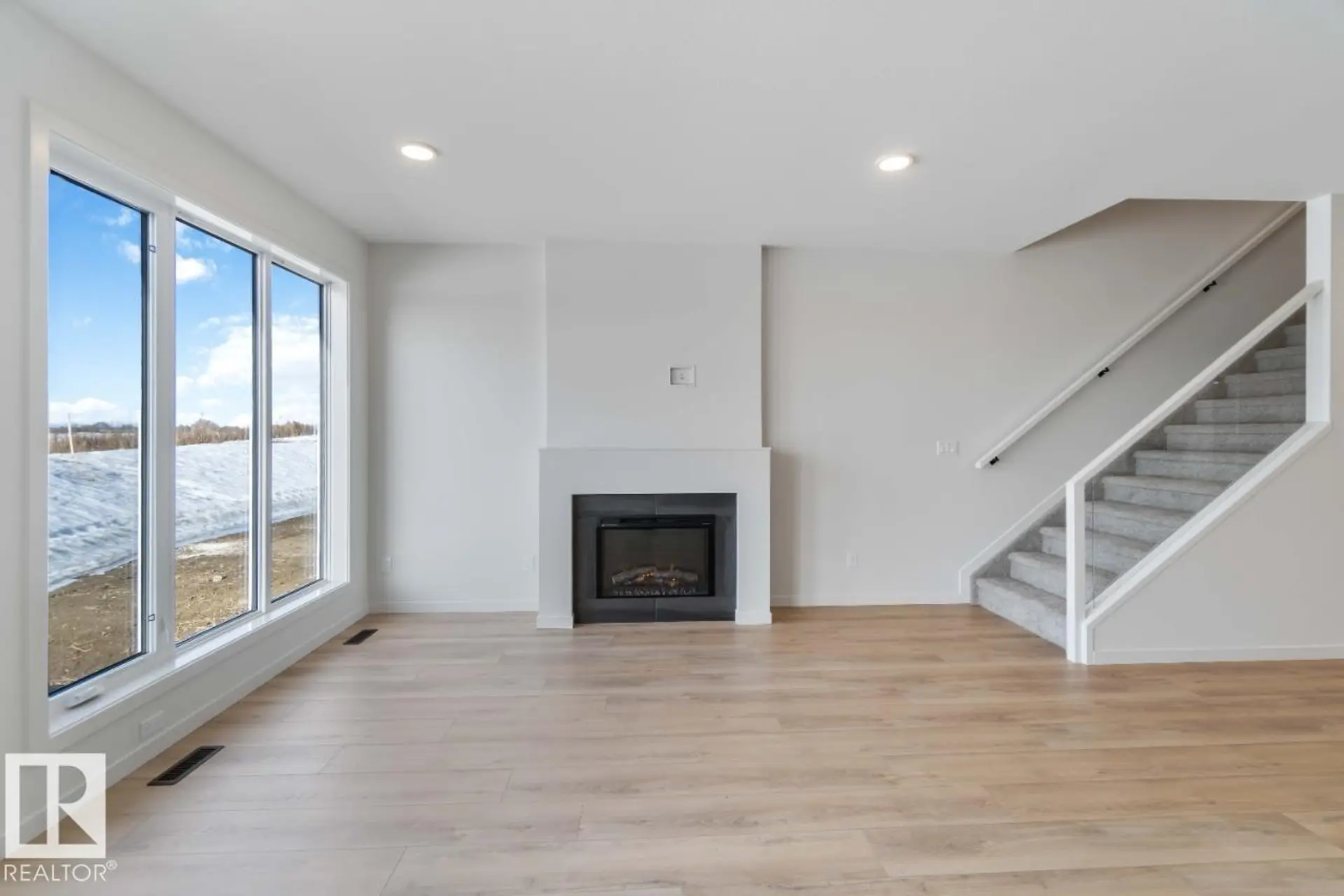 29 Devonshire DR - Image 7
