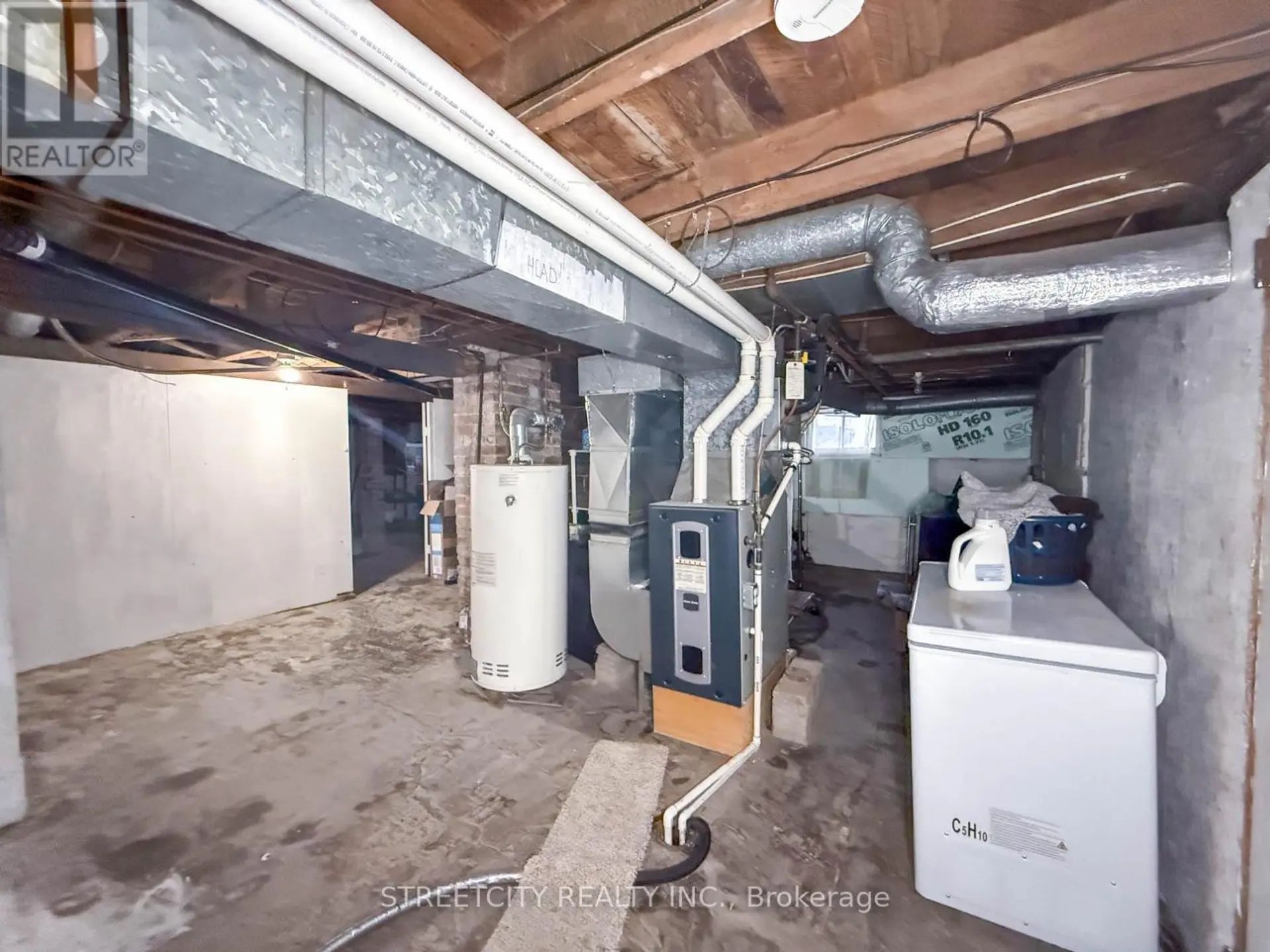 305 ST CLAIR STREET - Image 13