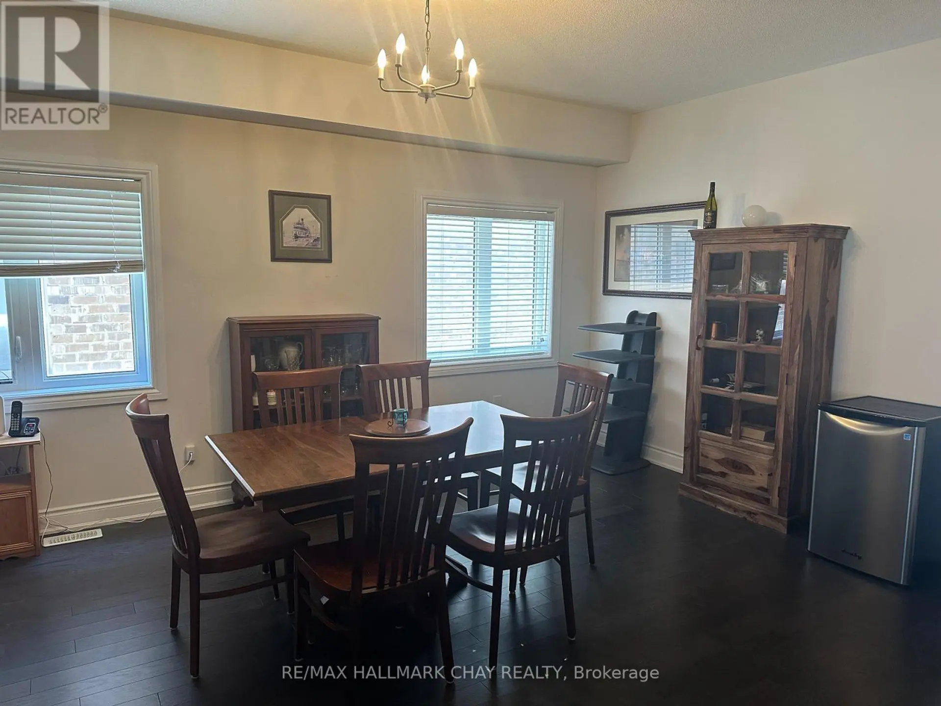 962 COLE STREET - Image 17