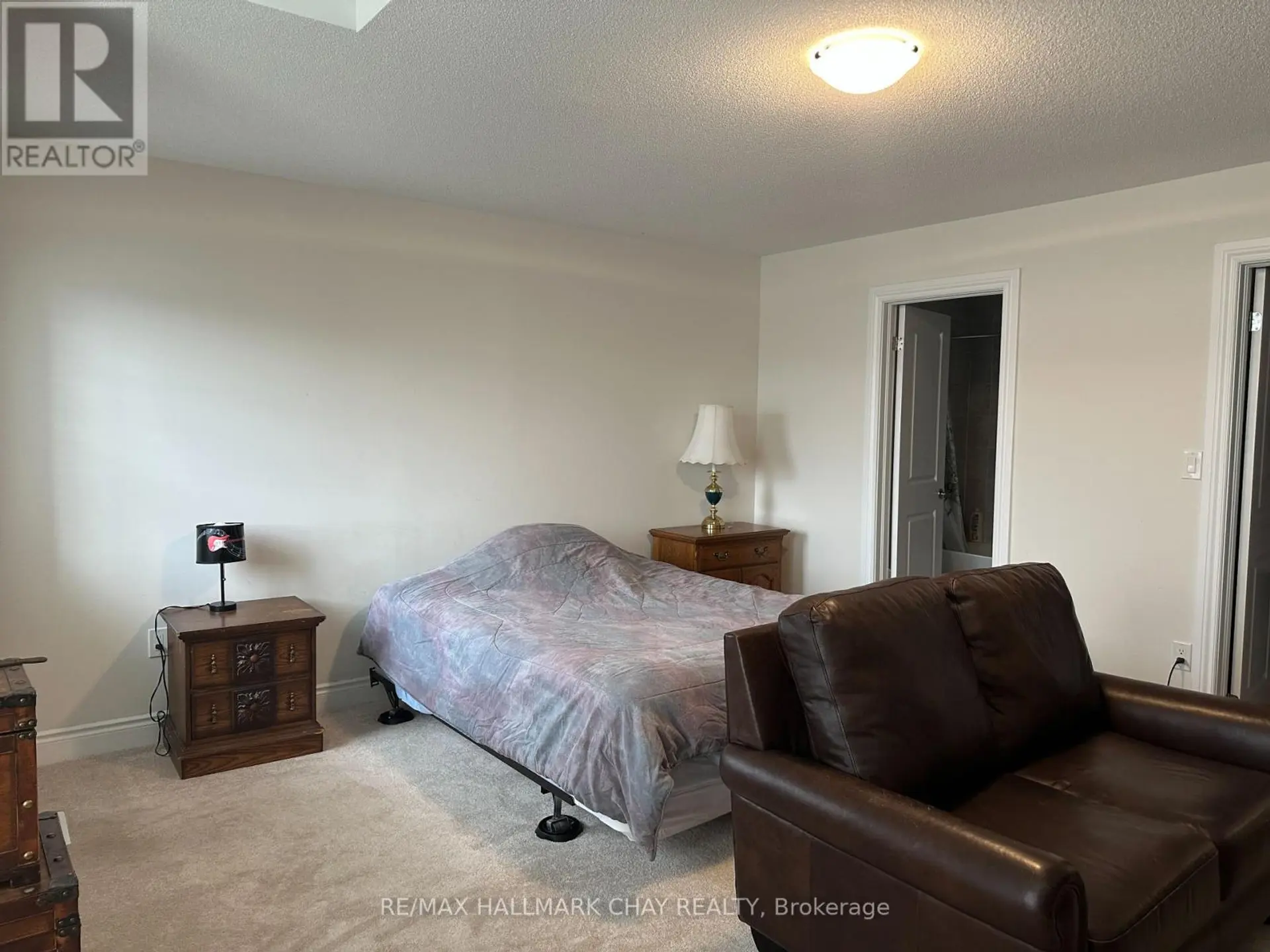 962 COLE STREET - Image 9