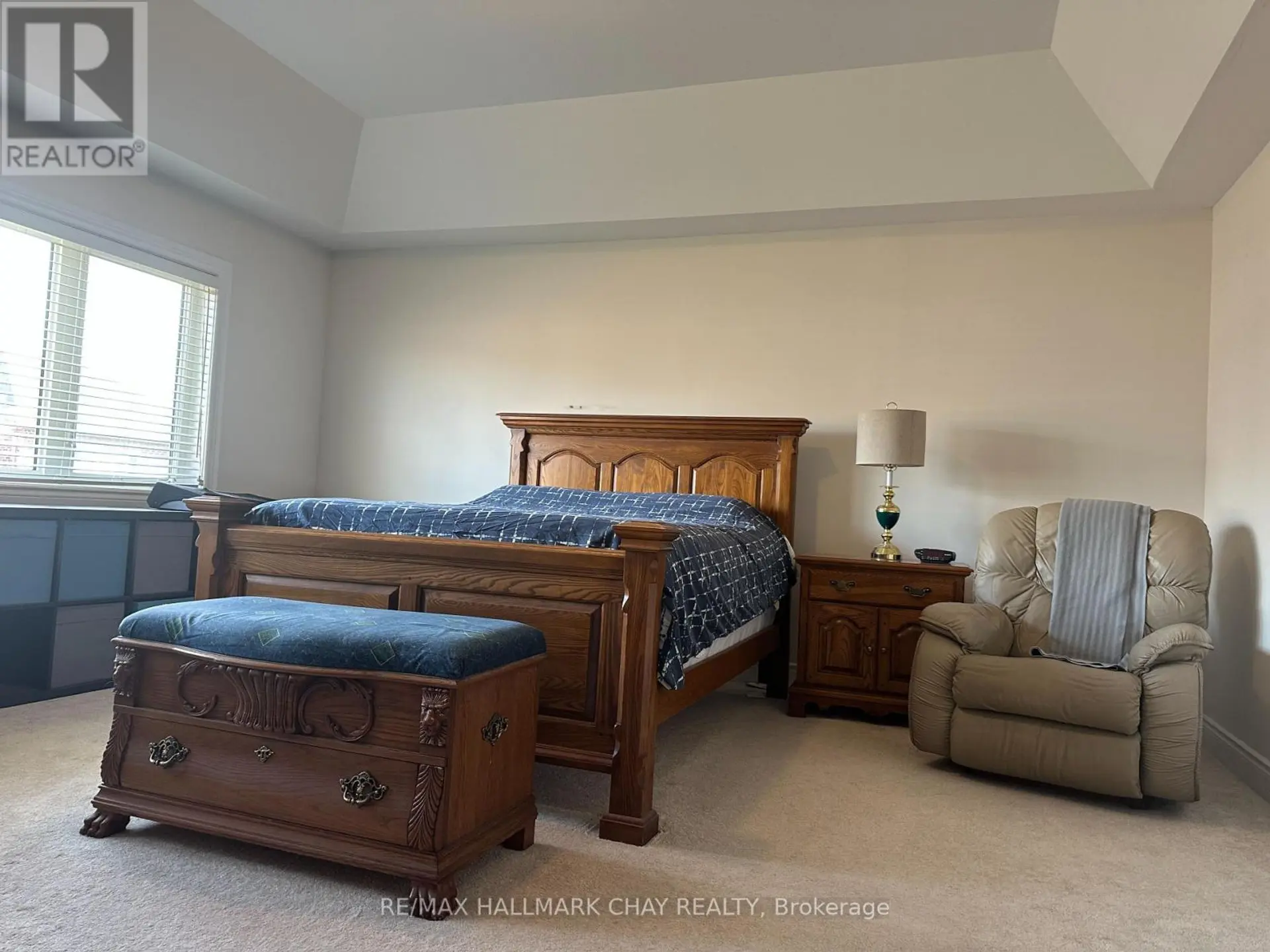 962 COLE STREET - Image 2