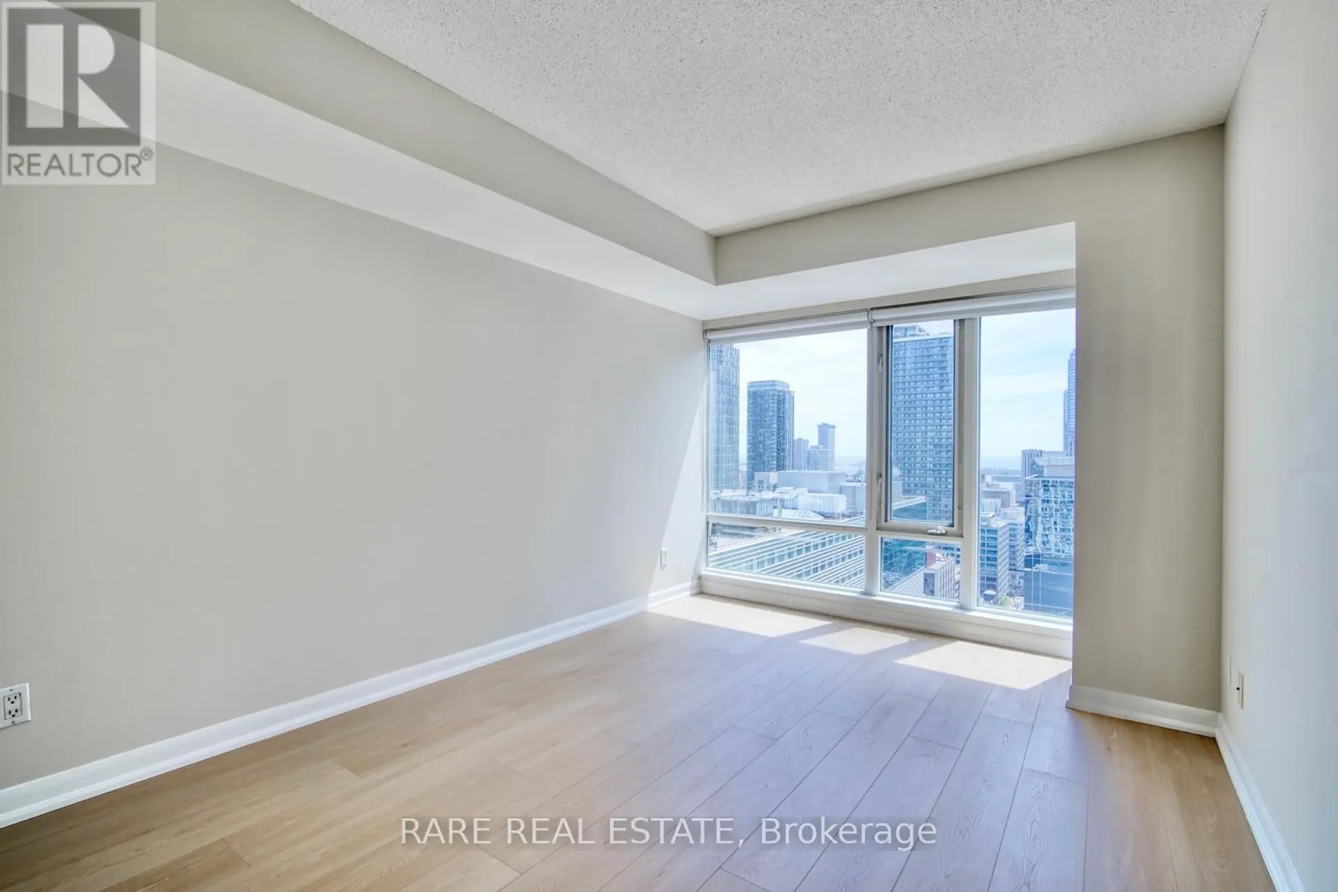 #3007 210 VICTORIA STREET - Image 10