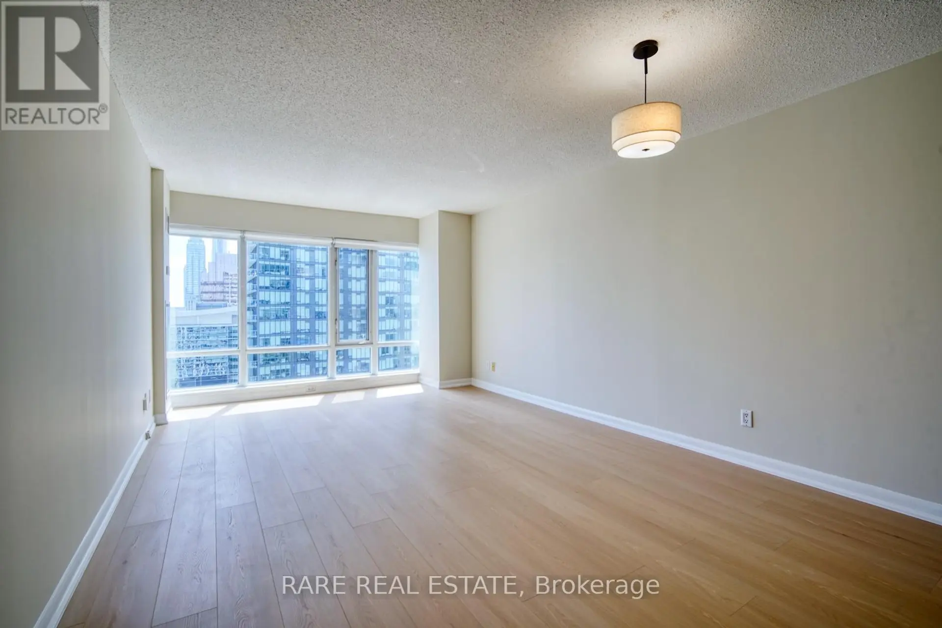 #3007 210 VICTORIA STREET - Image 5