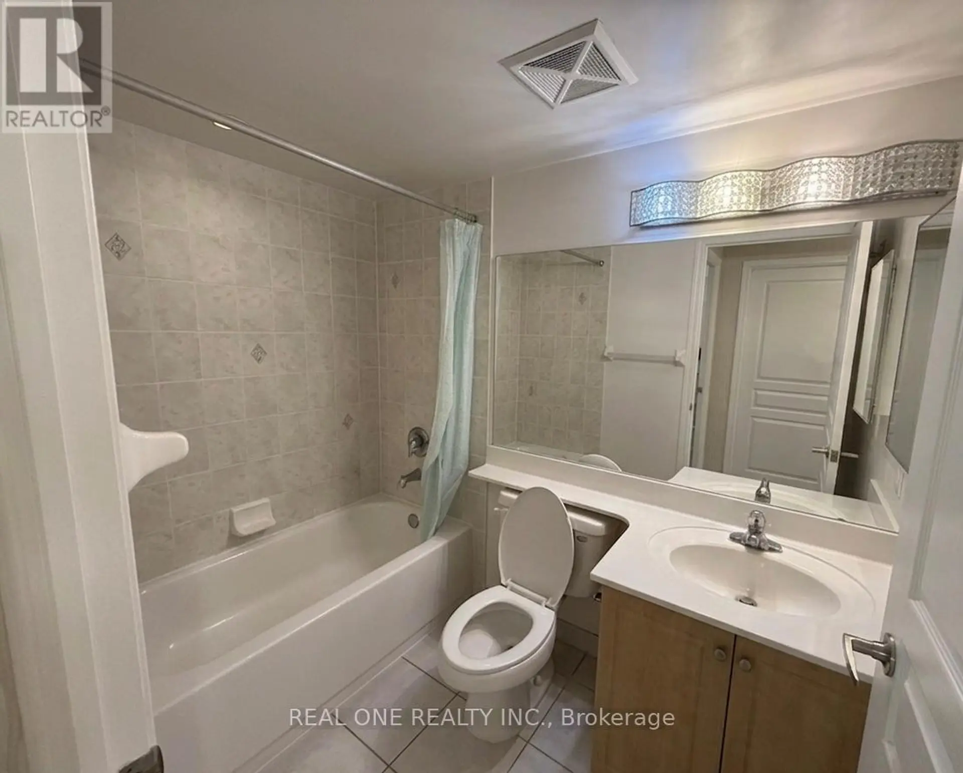 #1203 310 RED MAPLE ROAD - Image 10