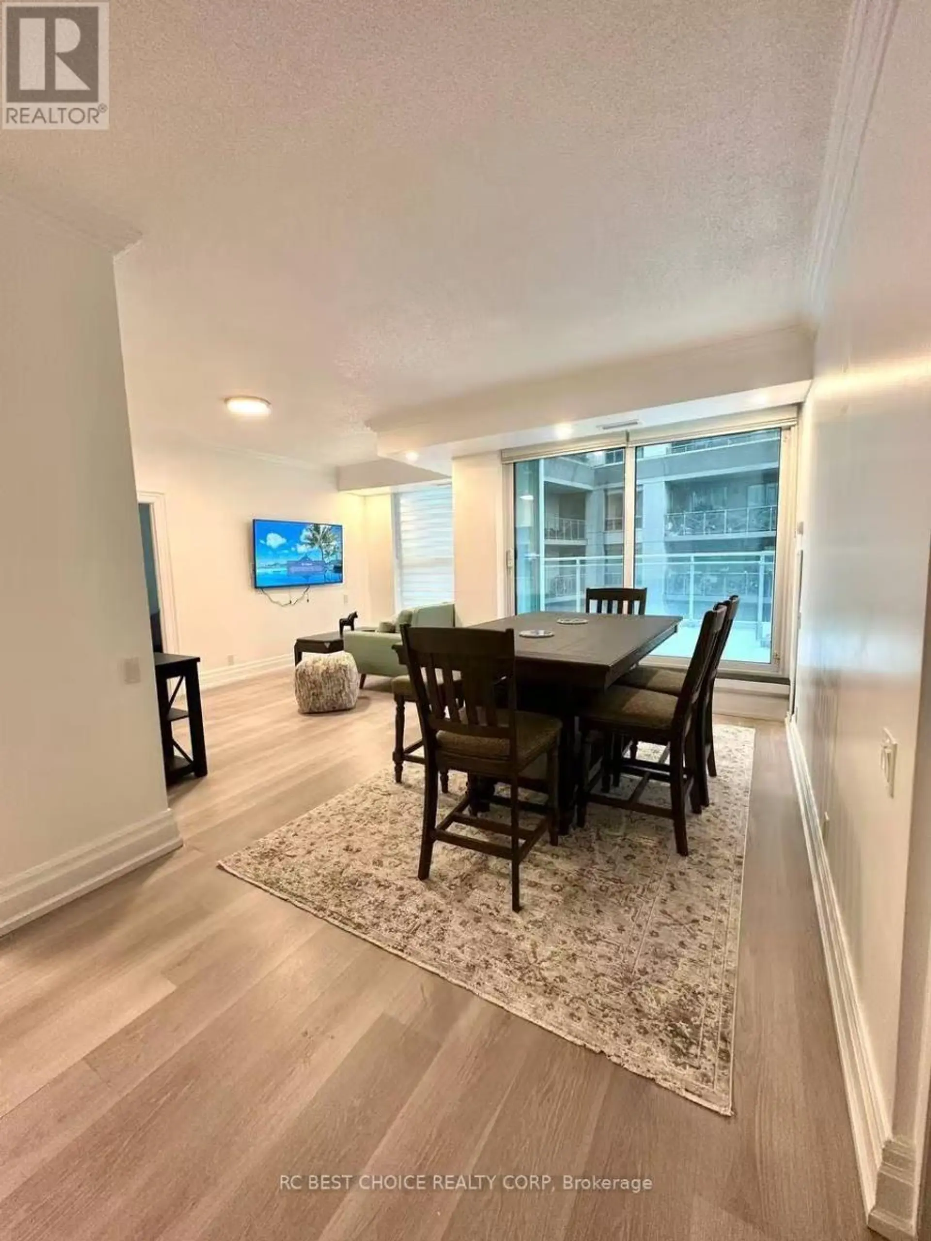#203 2067 LAKE SHORE BOULEVARD W - Image 4