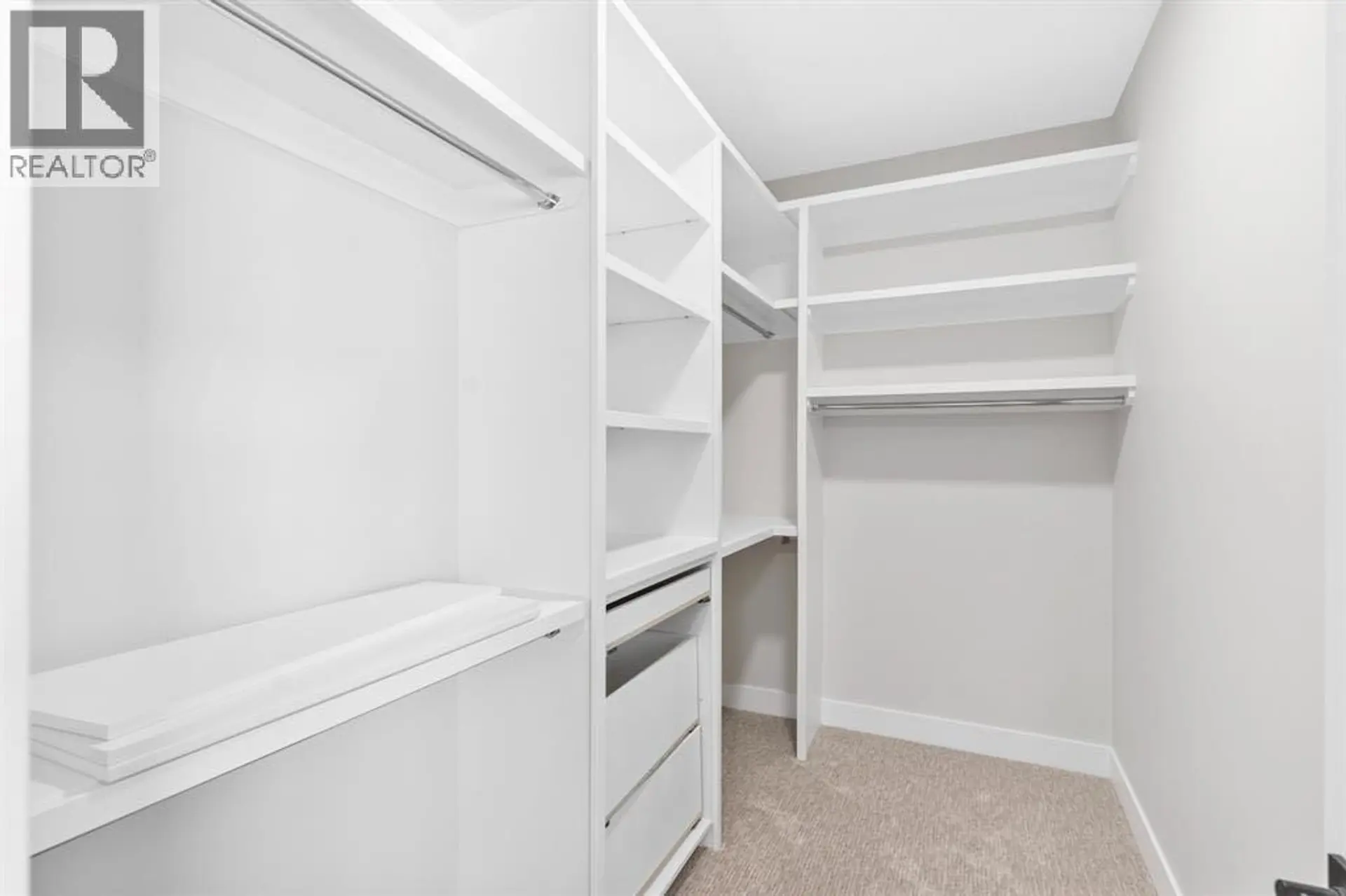 215 Kinniburgh Place - Image 7