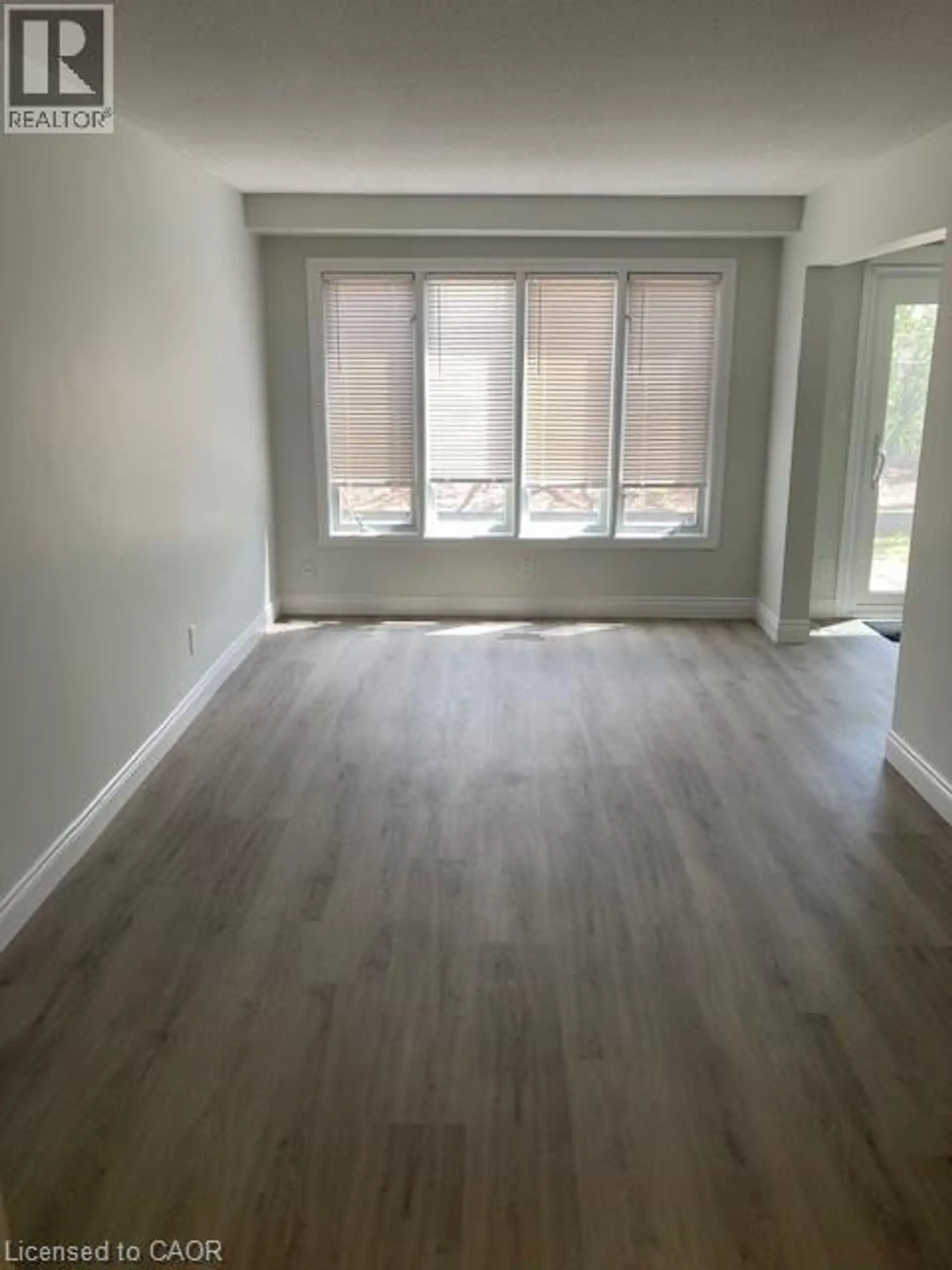 #10 89 WOOLWICH Street - Image 3