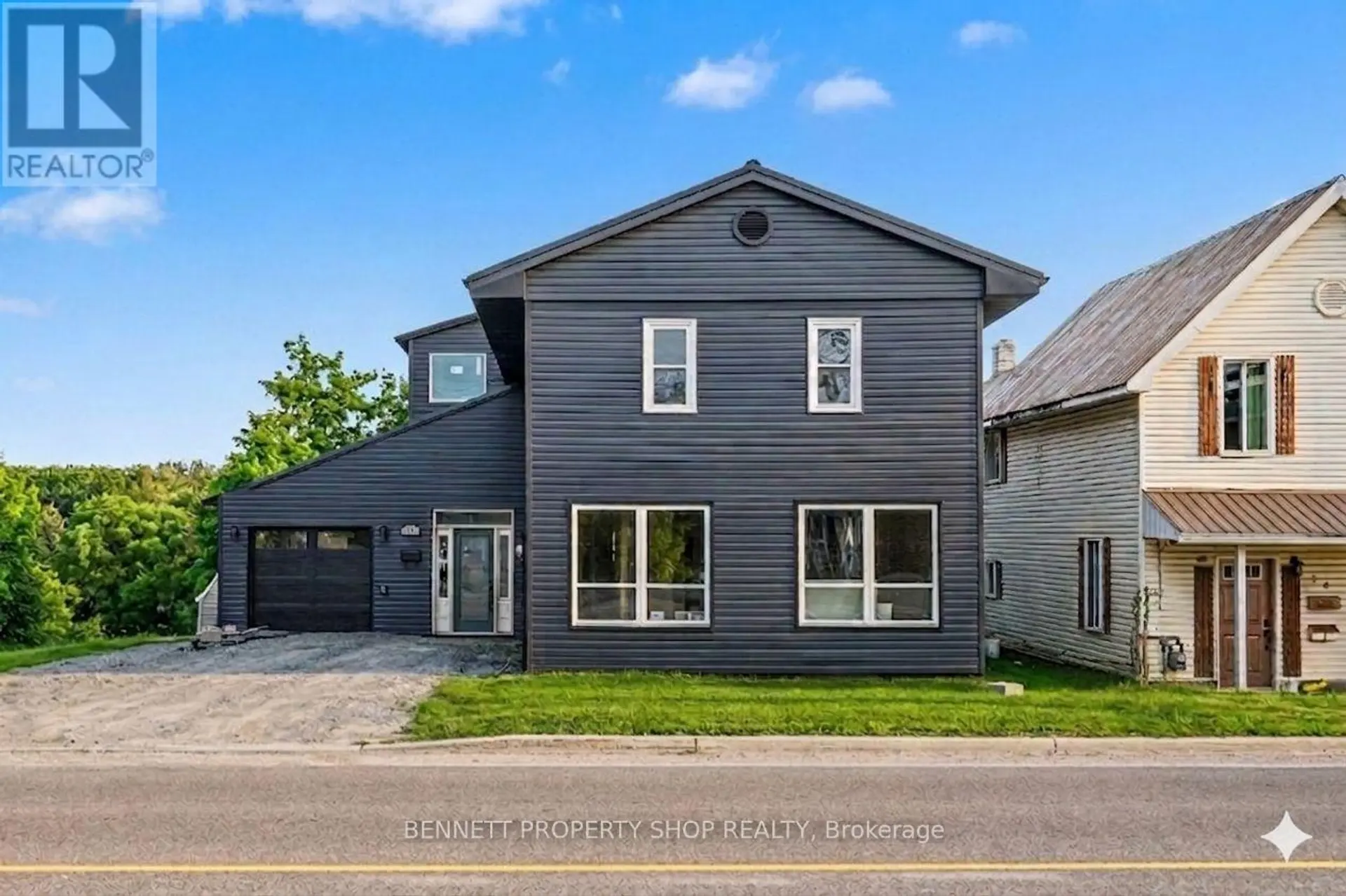 14 RIVER ROAD - Image 1