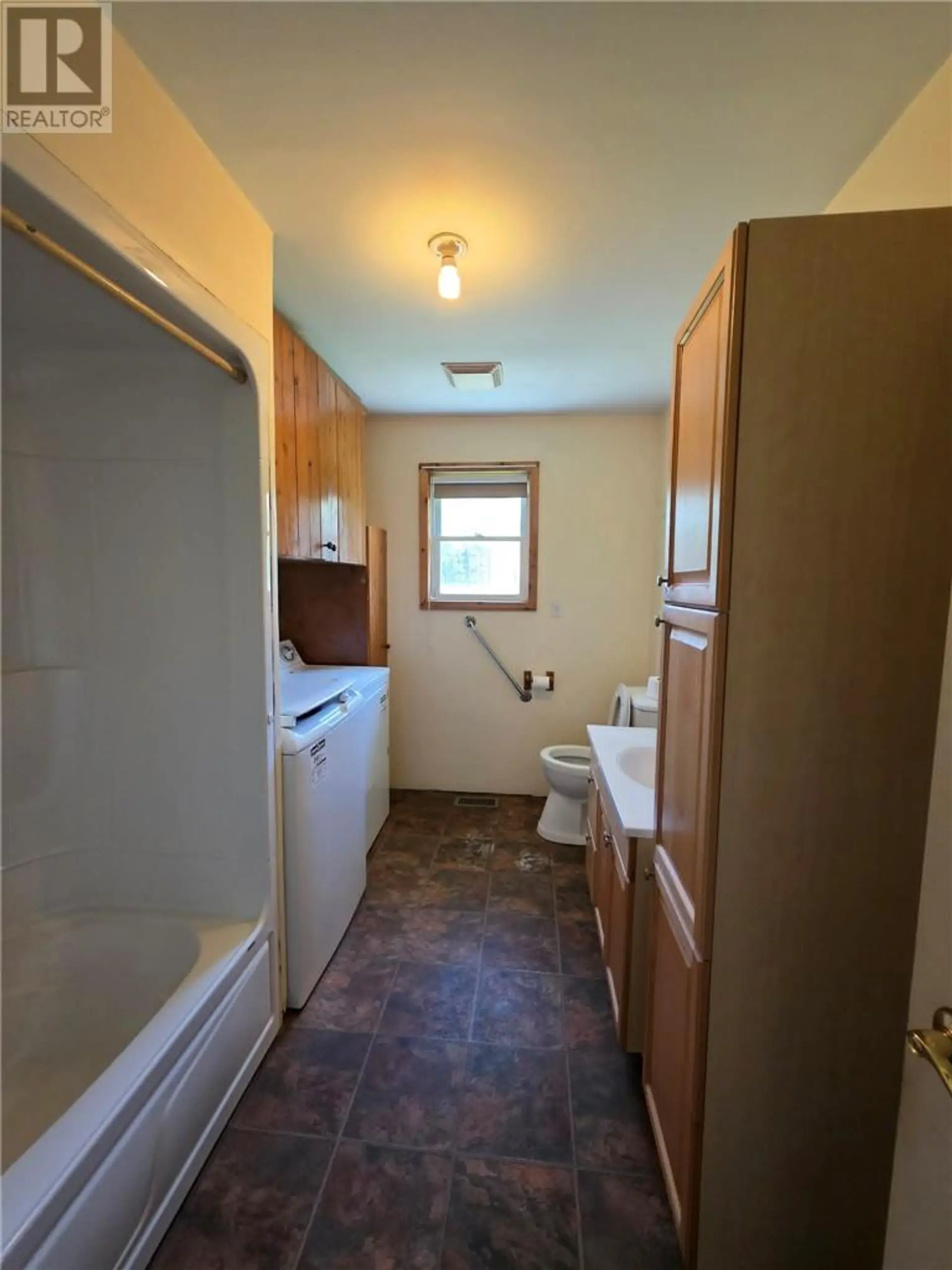 30 Grandor - Image 12
