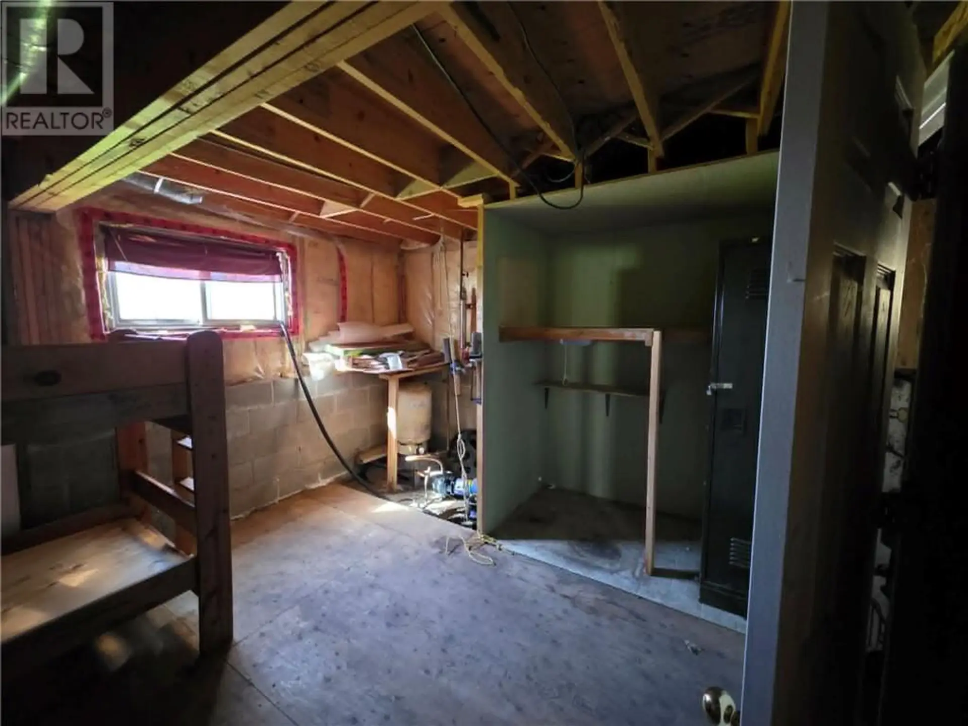 30 Grandor - Image 18