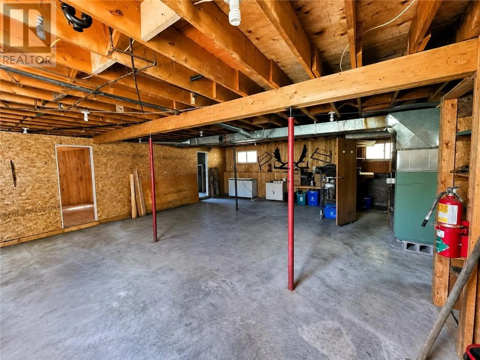30 Grandor - Image 16
