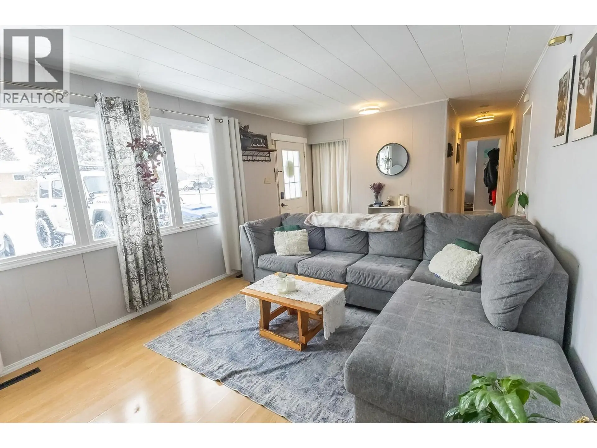 1016 120 Avenue - Image 4