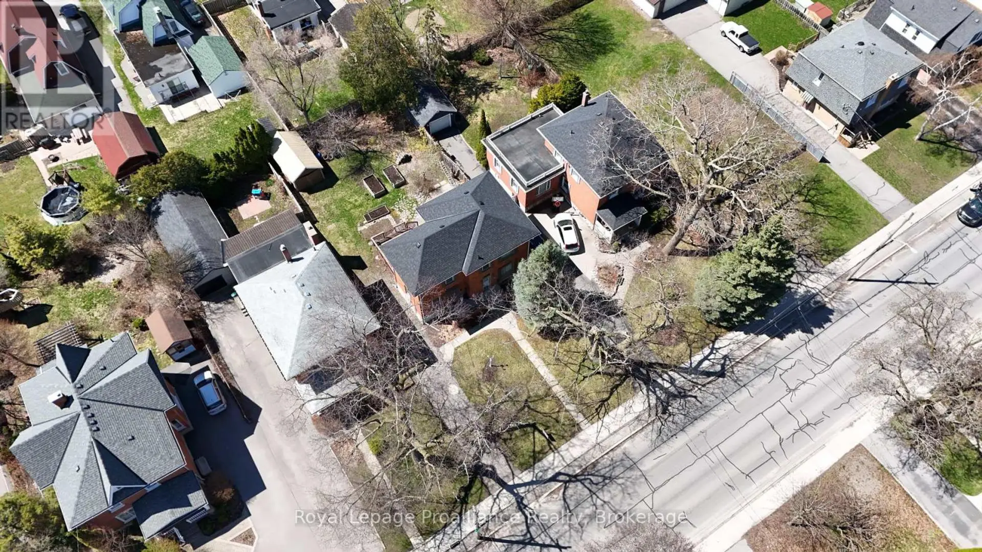 308 BLEECKER AVENUE - Image 18