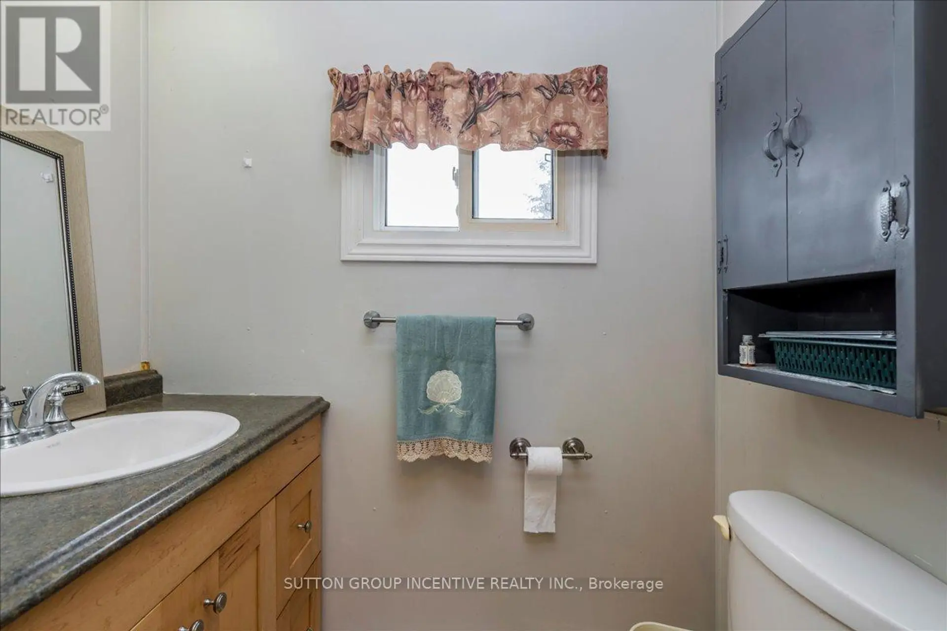 6 PINE HILL COURT - Image 15