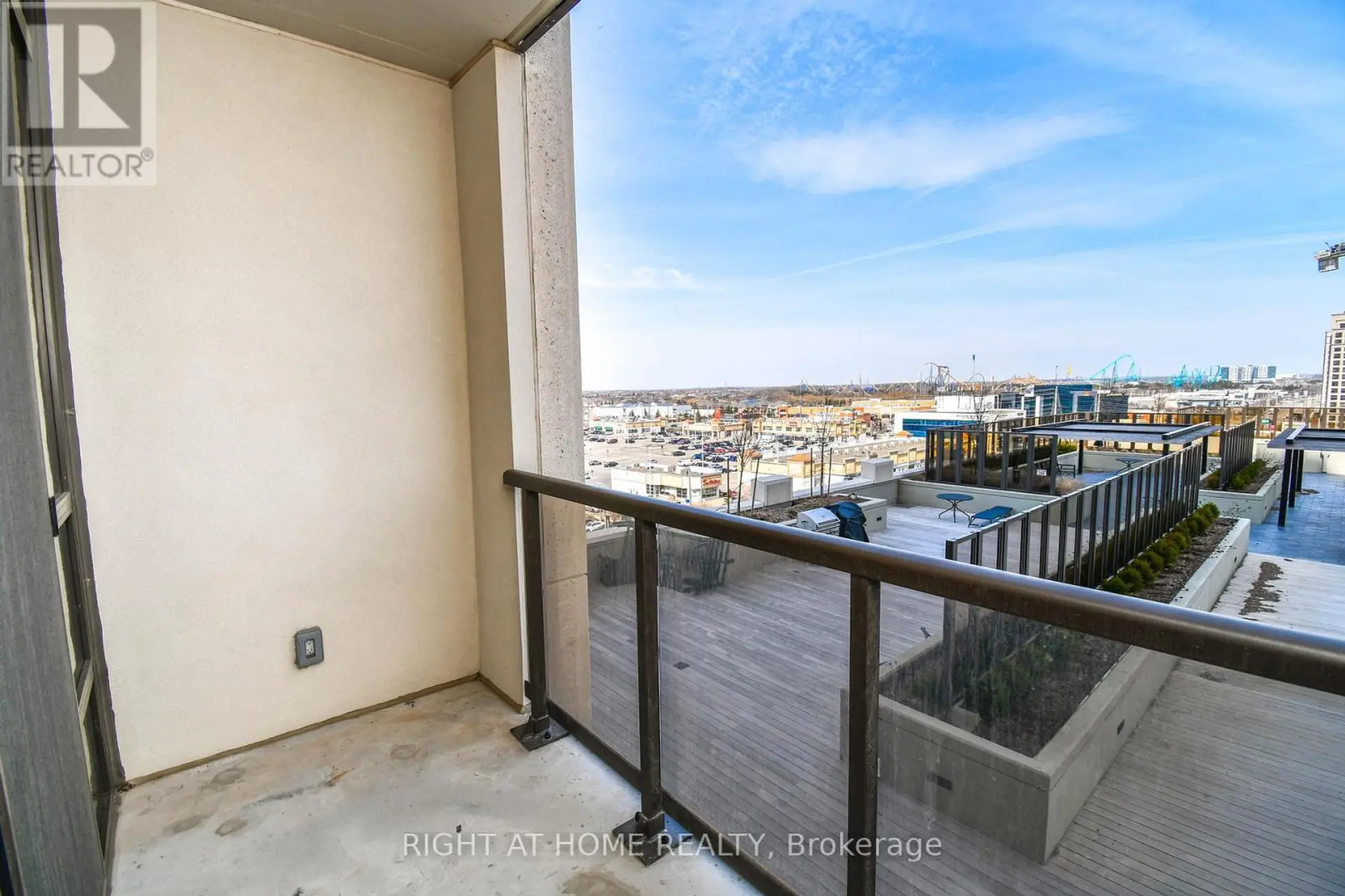 #811 9085 JANE STREET - Image 10