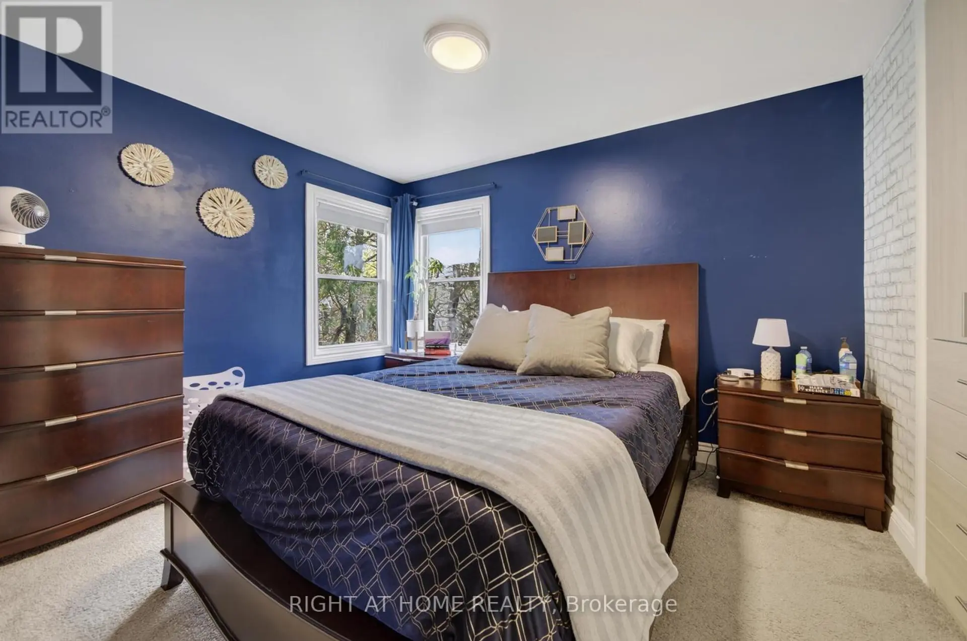 313 MARY STREET - Image 6