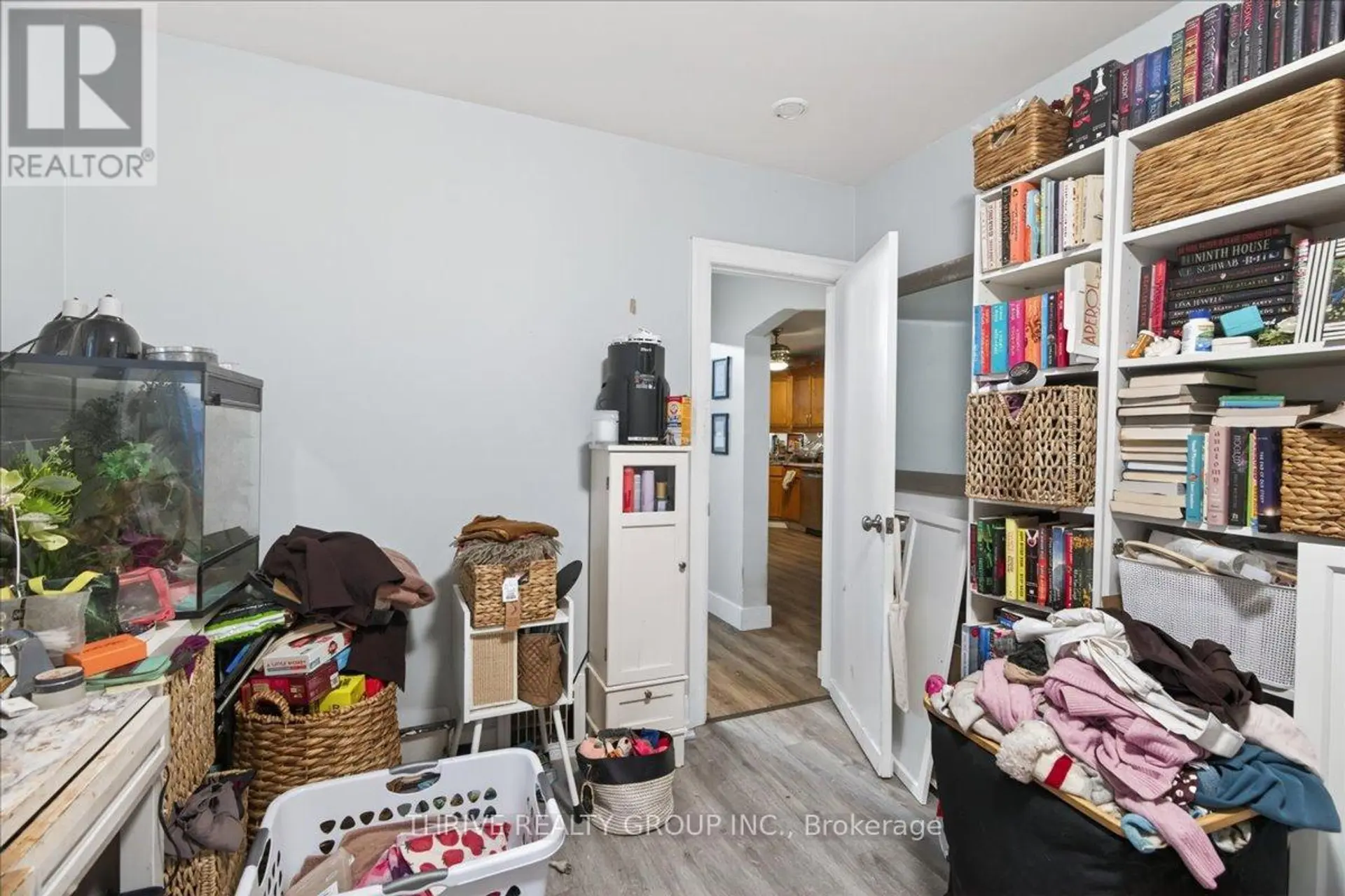 494 HIGHBURY AVENUE N - Image 9