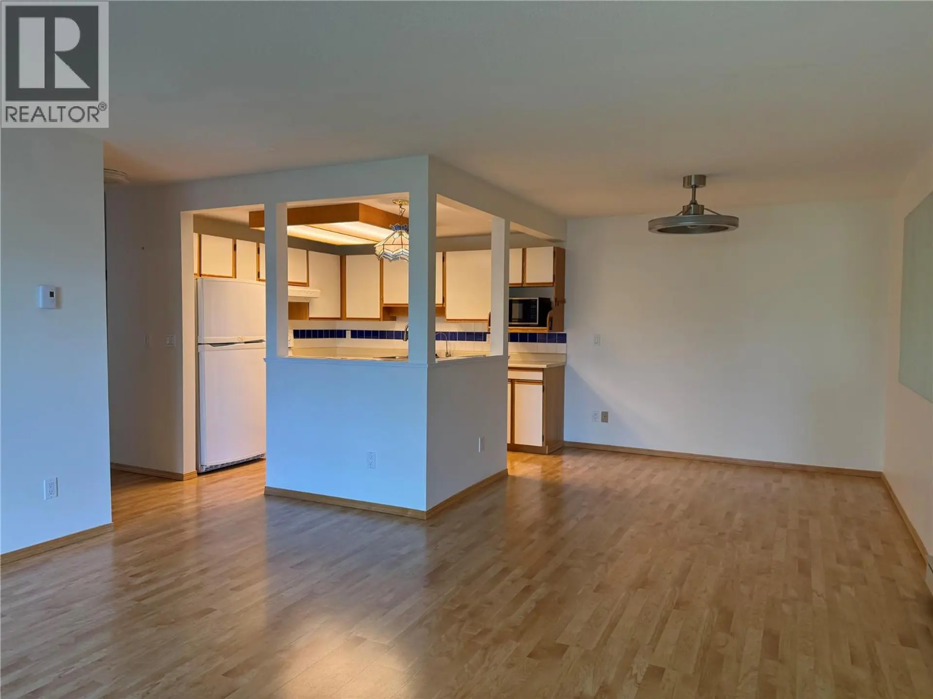 #208 255 McIntosh Road - Image 2