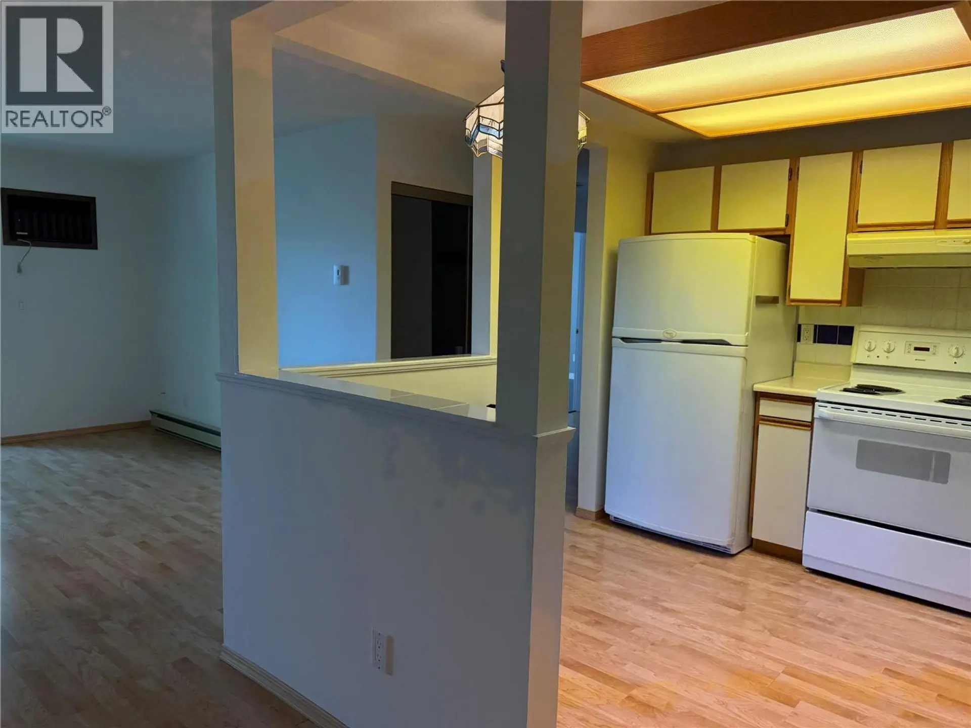 #208 255 McIntosh Road - Image 5