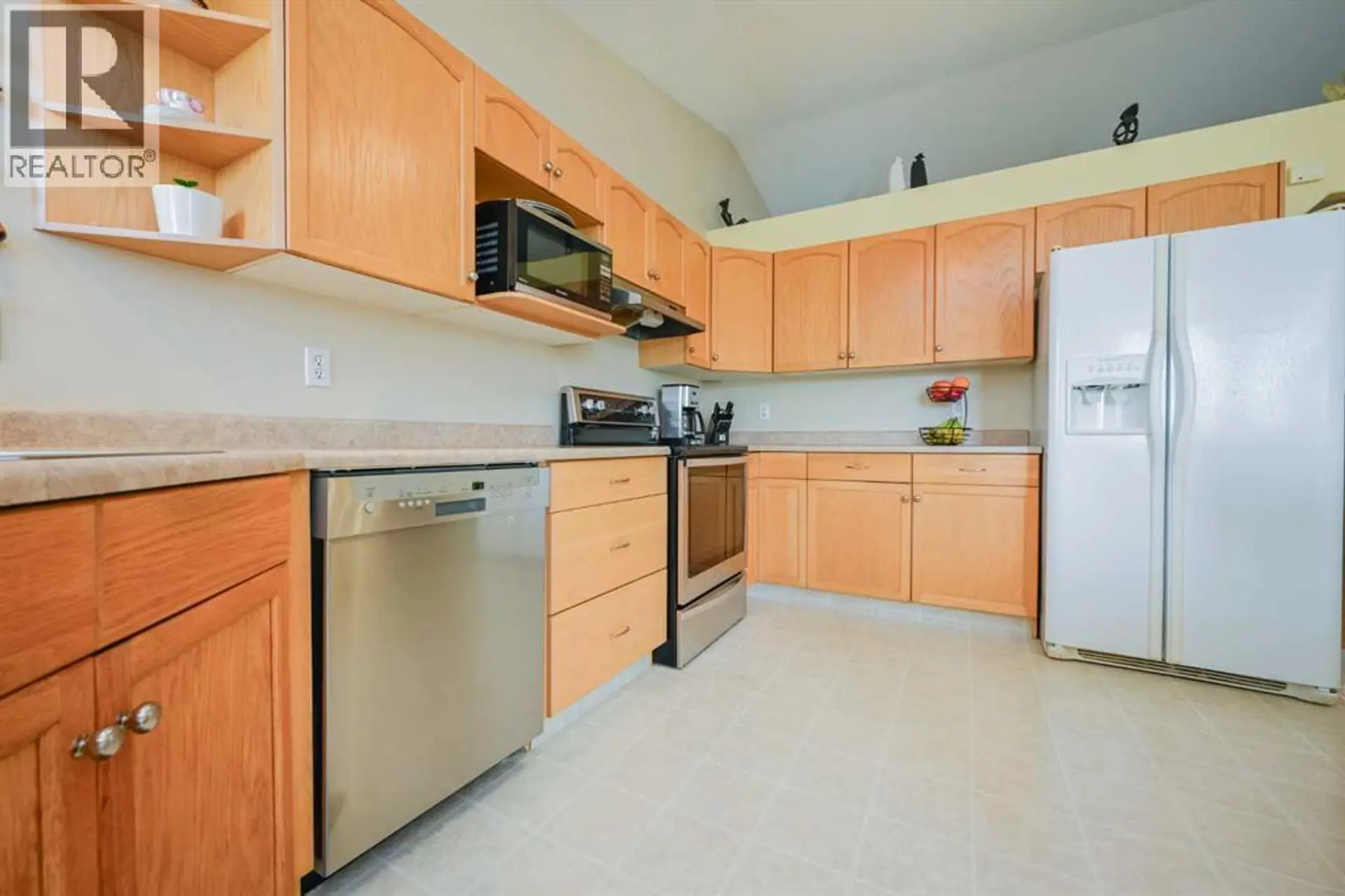 10605 72 Avenue - Image 7