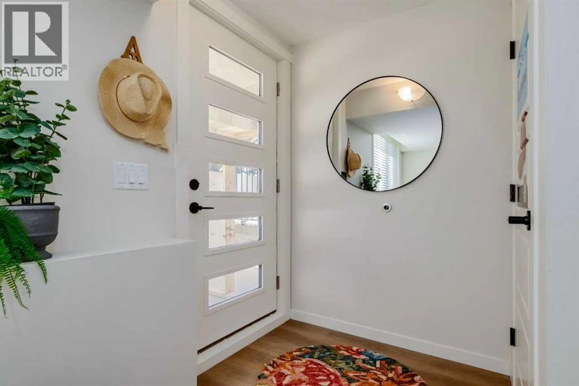 #205 40 Livingston Parade NE - Image 13