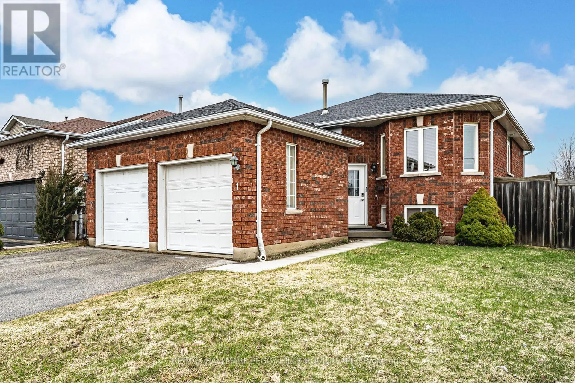1 MICHAEL CRESCENT - Image 1