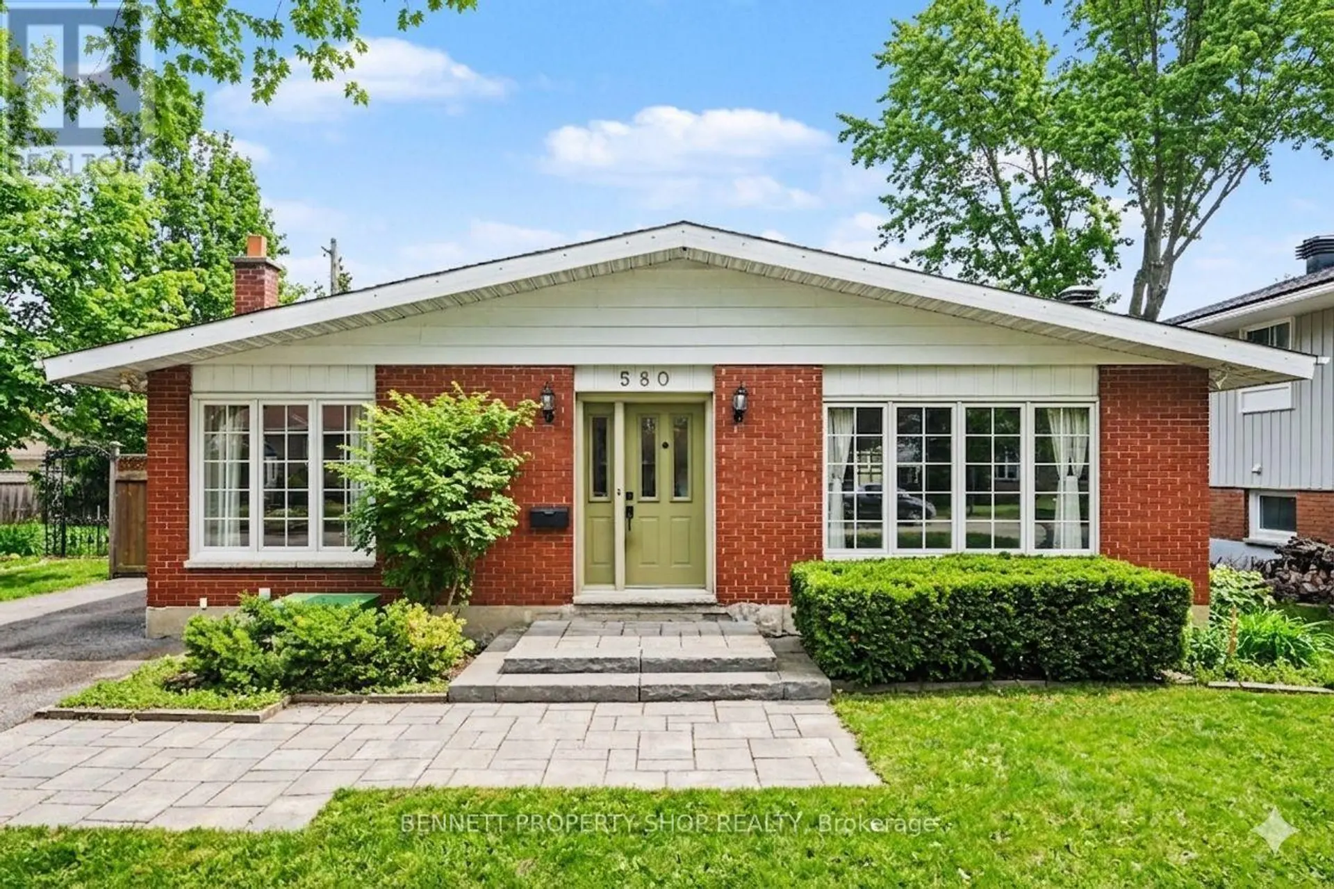 580 BLANCHARD CRESCENT - Image 1