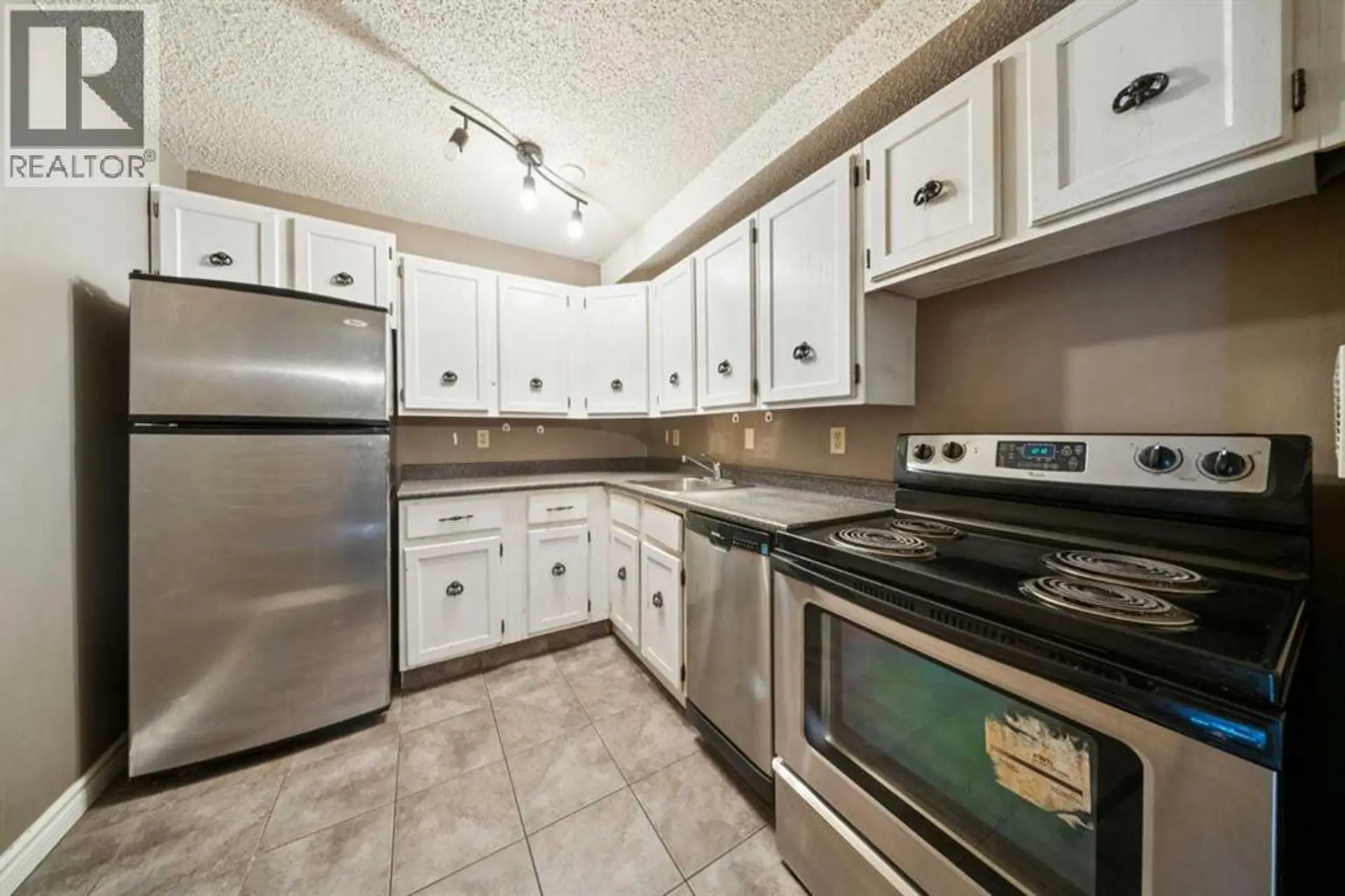 #5111 315 Southampton Drive SW - Image 8