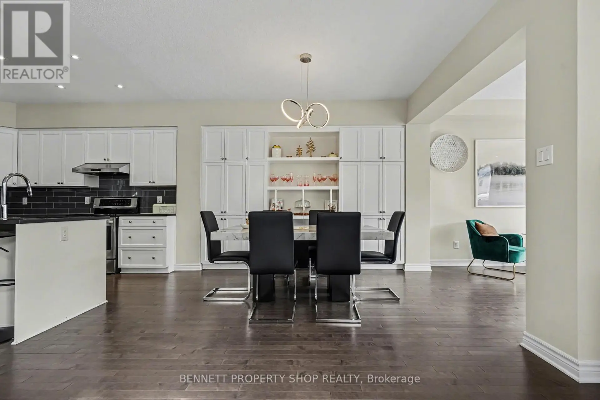 554 STARGAZER CRESCENT - Image 5