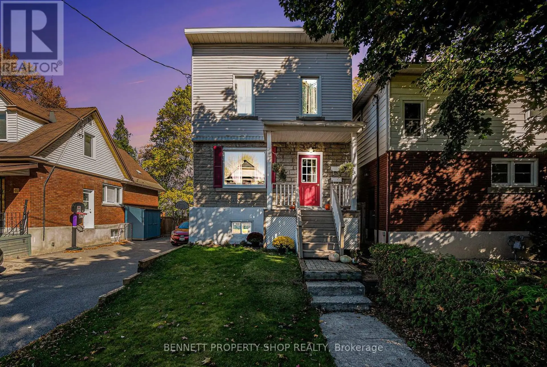 51 SMIRLE AVENUE - Image 17
