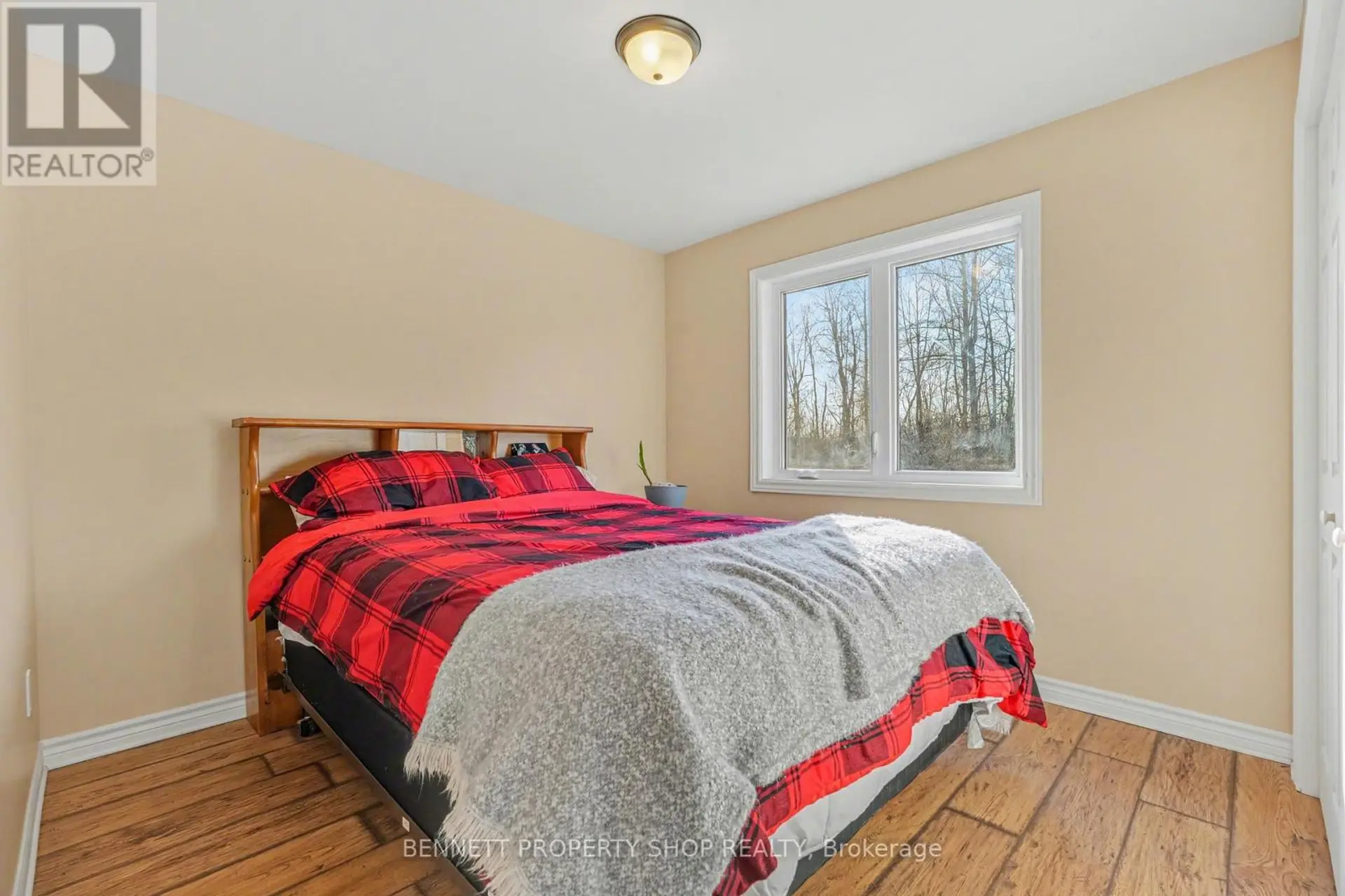 7261 THIRD LINE ROAD S - Image 9
