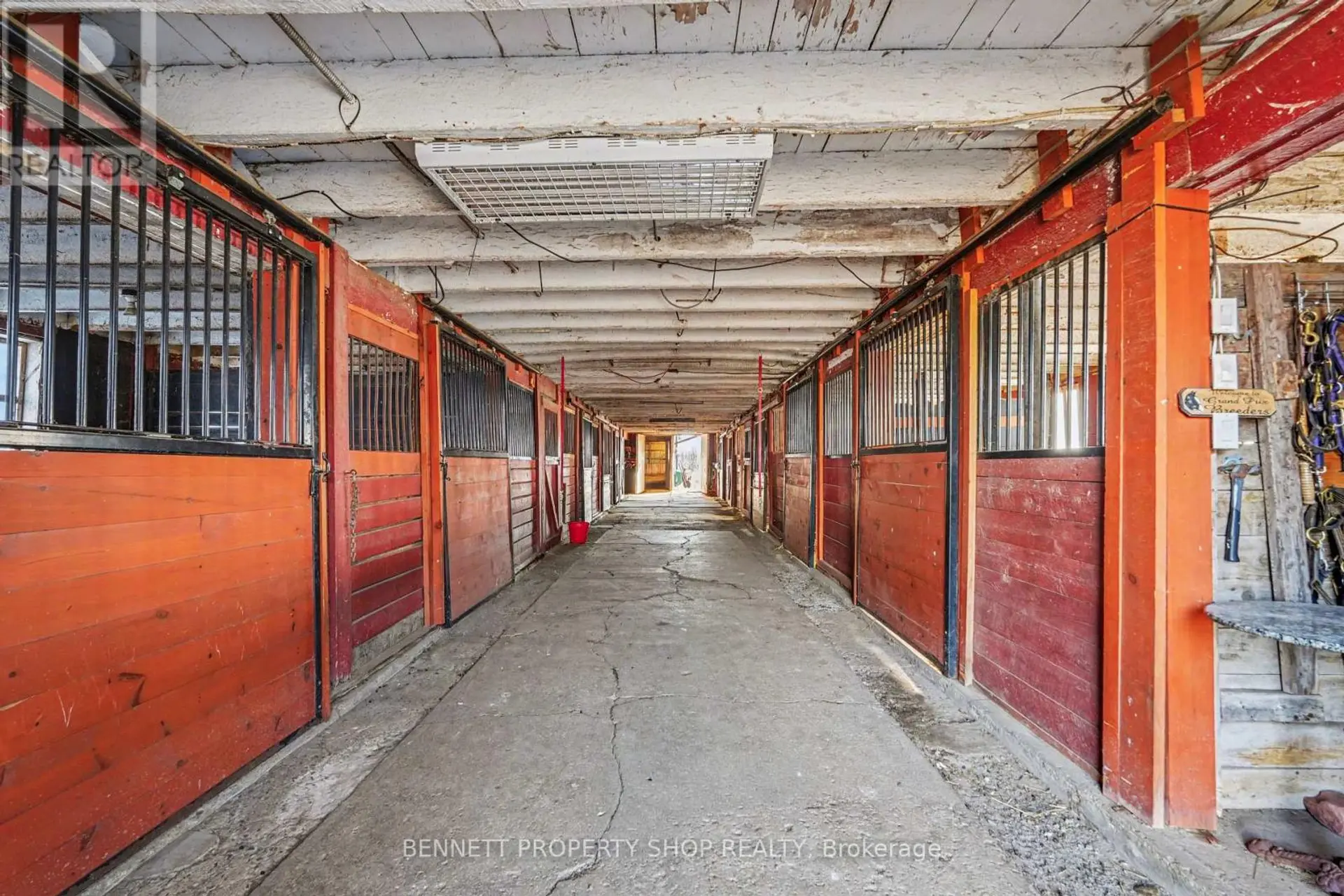 7261 THIRD LINE ROAD S - Image 19