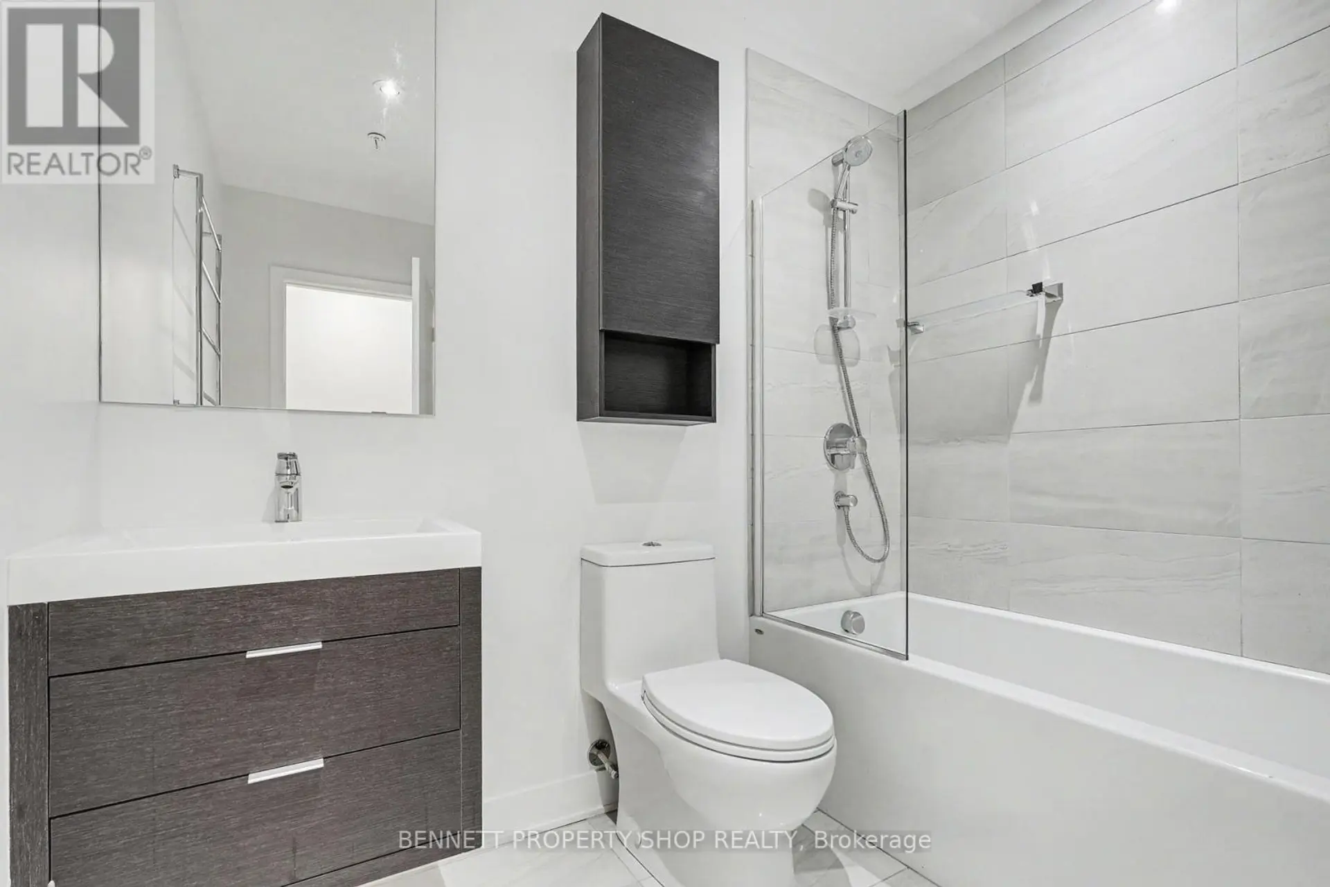 #1505 20 DALY AVENUE - Image 6