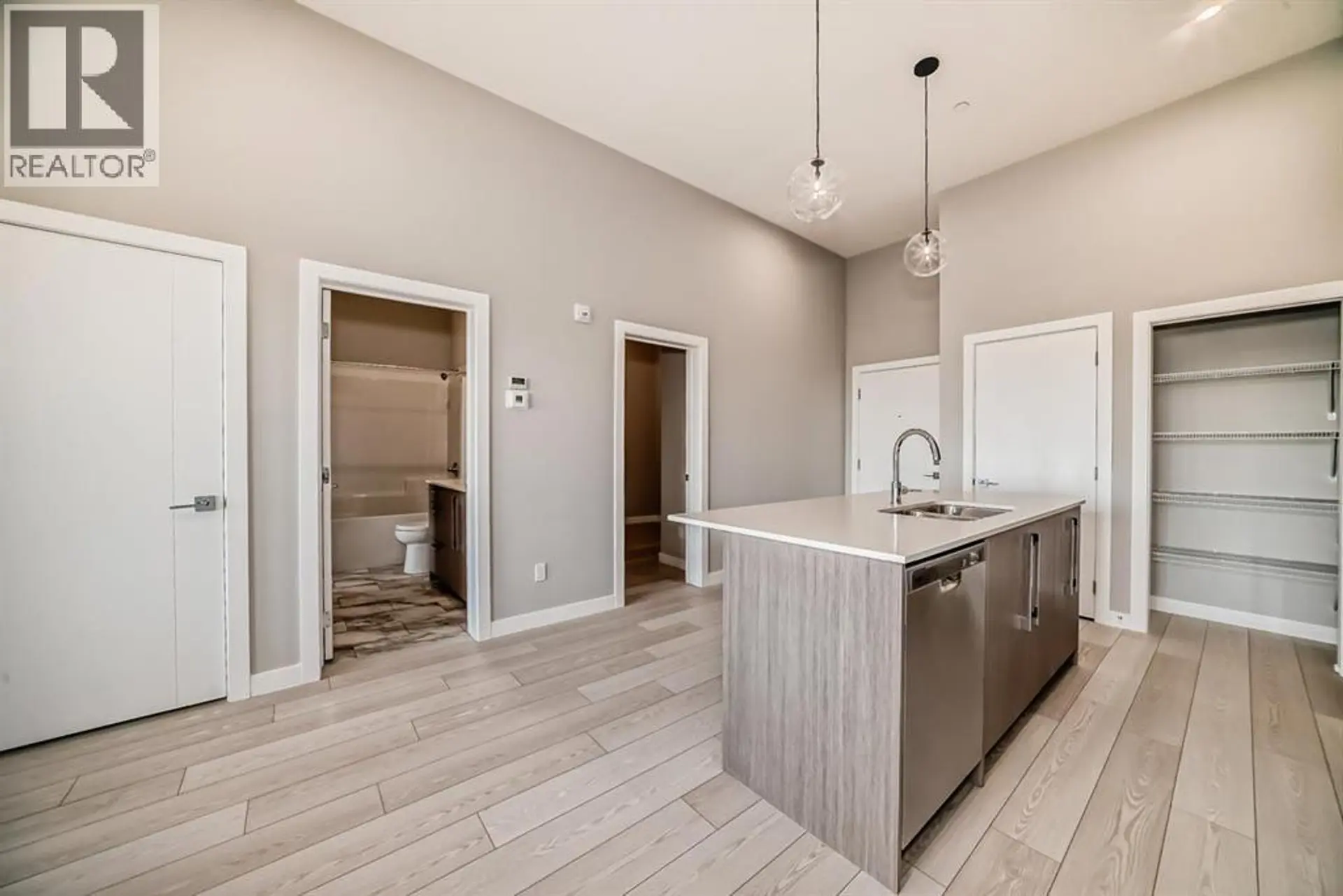 #1113 60 Skyview Ranch Road NE - Image 6