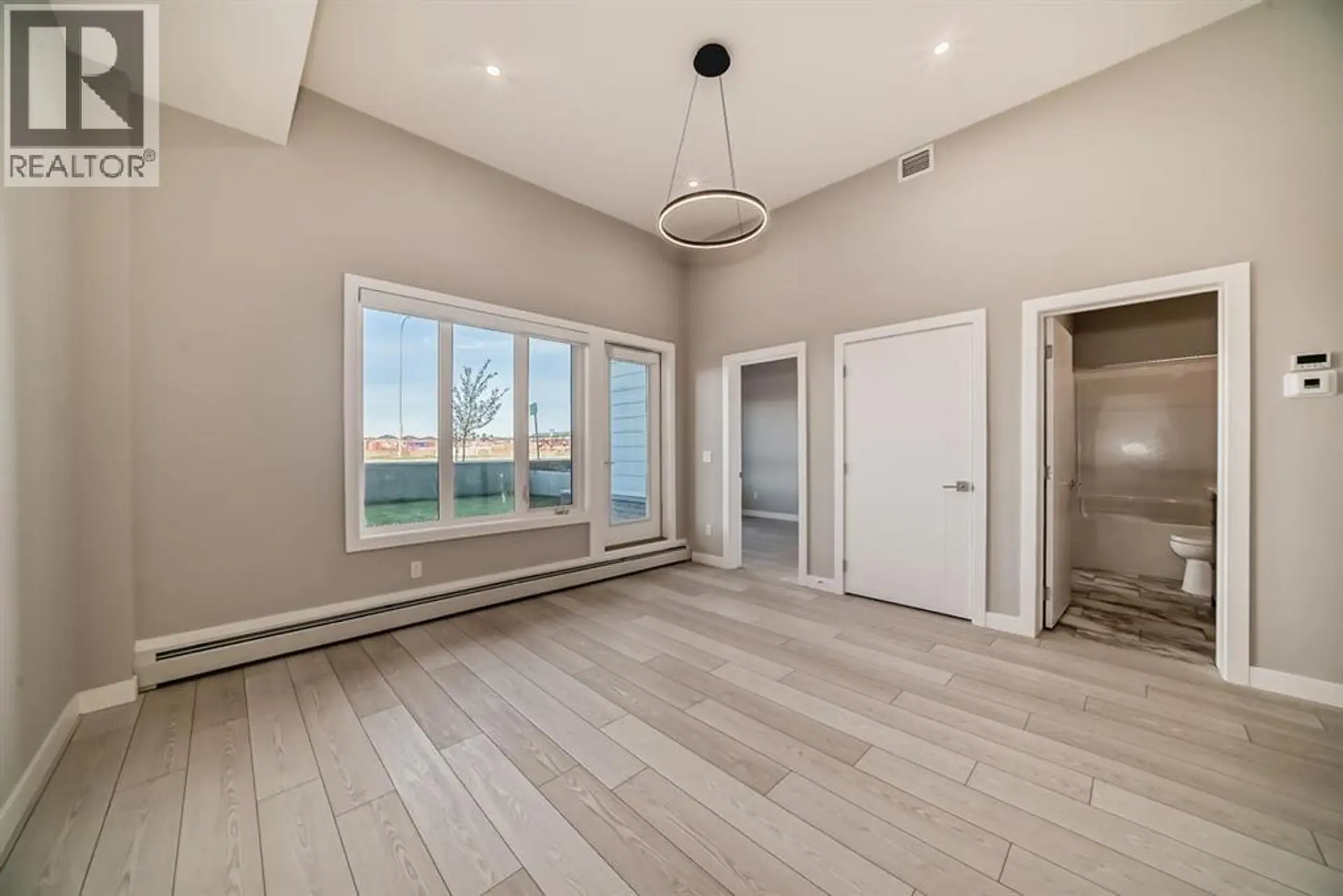 #1113 60 Skyview Ranch Road NE - Image 9